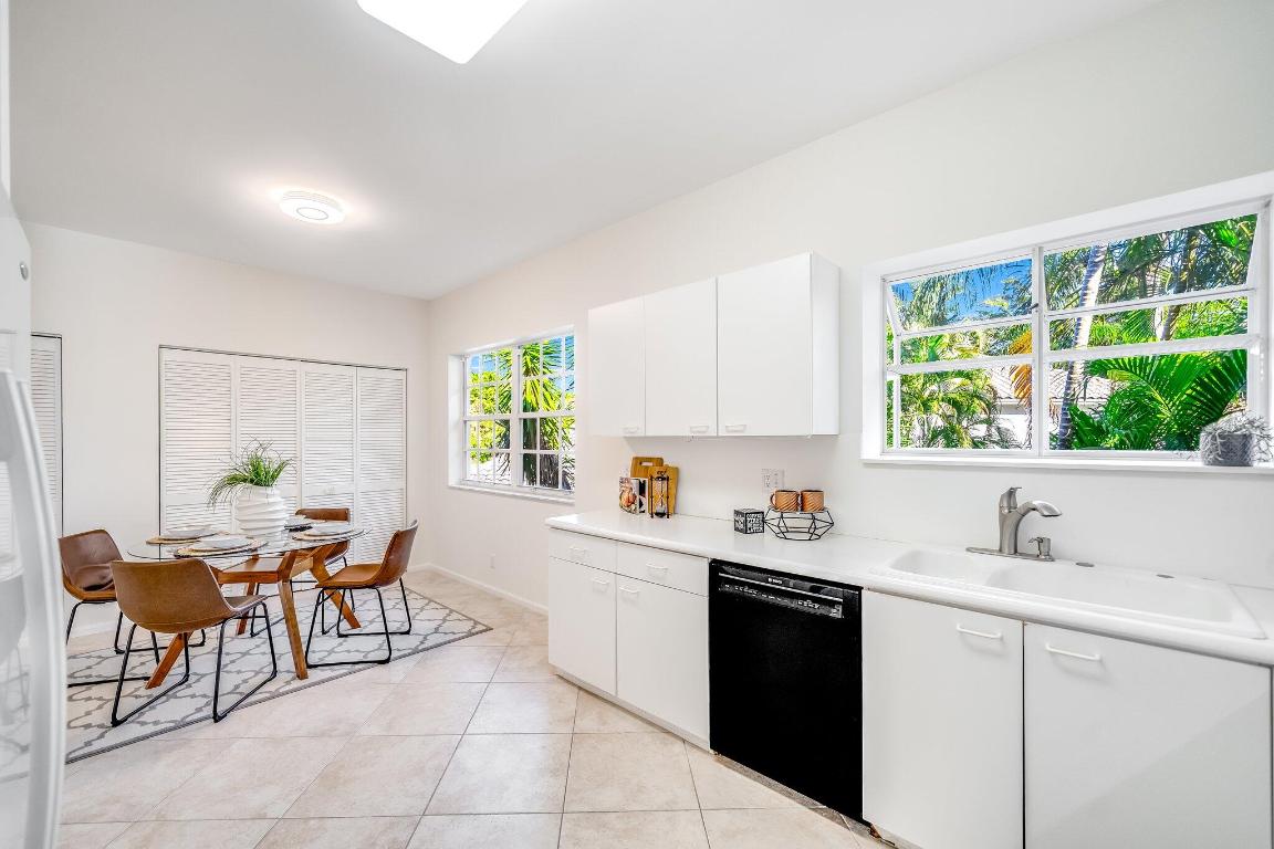 11714 Briarwood Circle 3