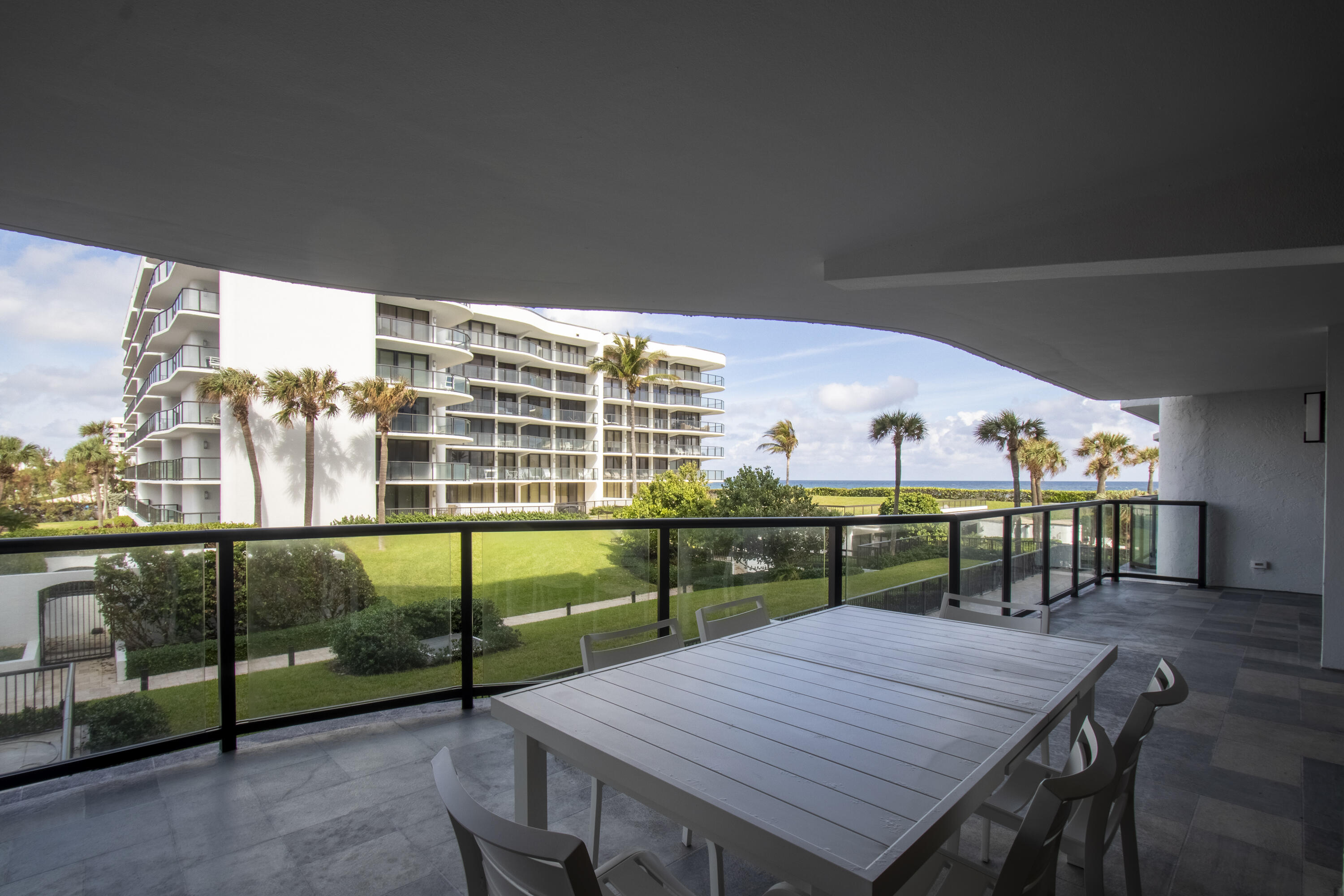 3440 S Ocean Boulevard 204s