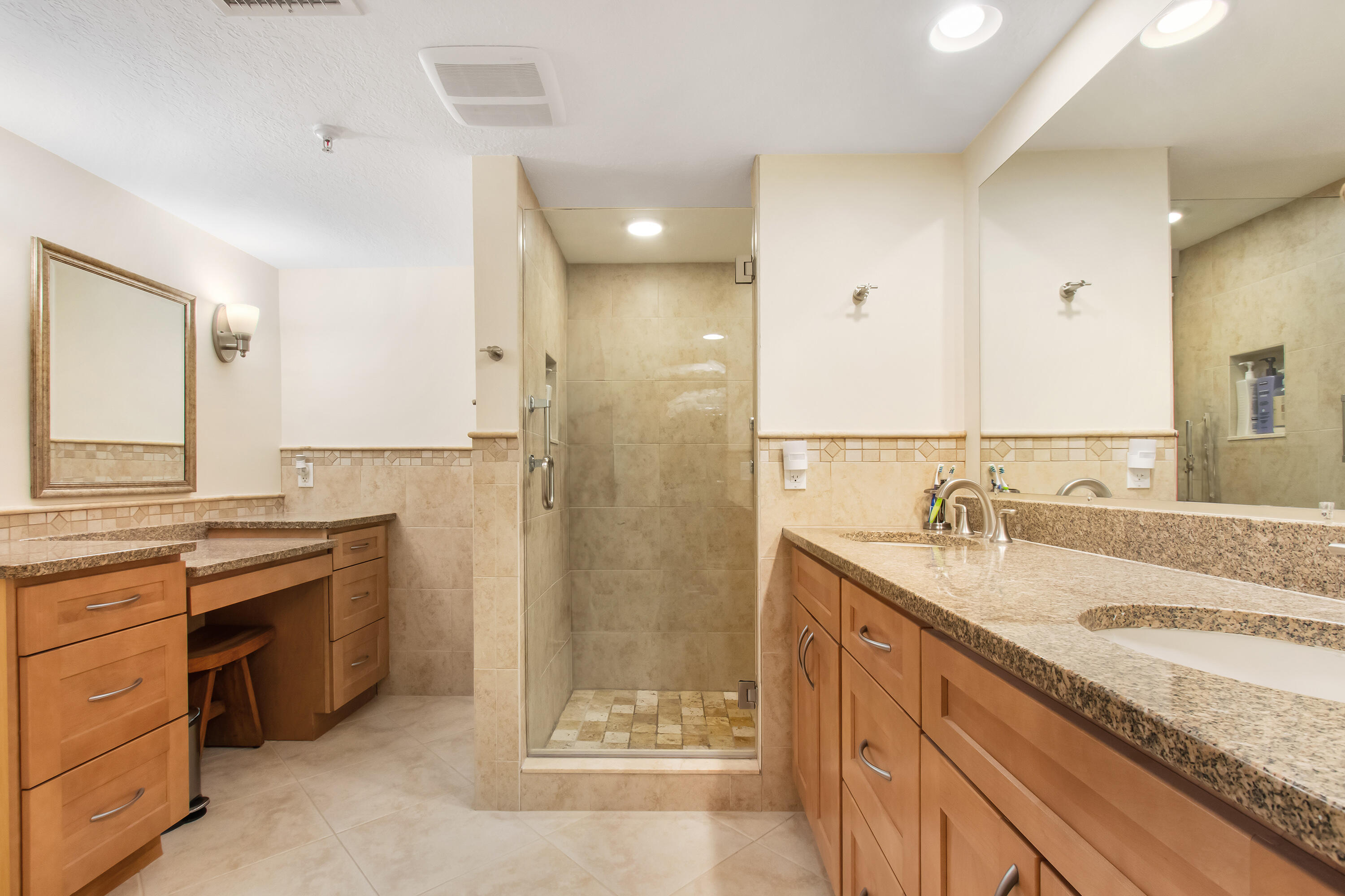 3440 S Ocean Boulevard 204s