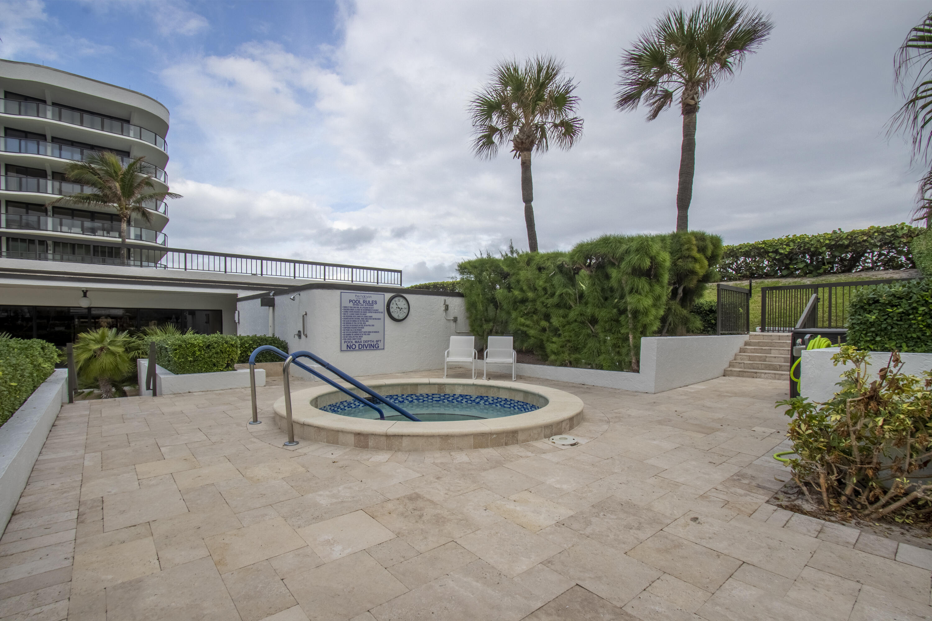 3440 S Ocean Boulevard 204s