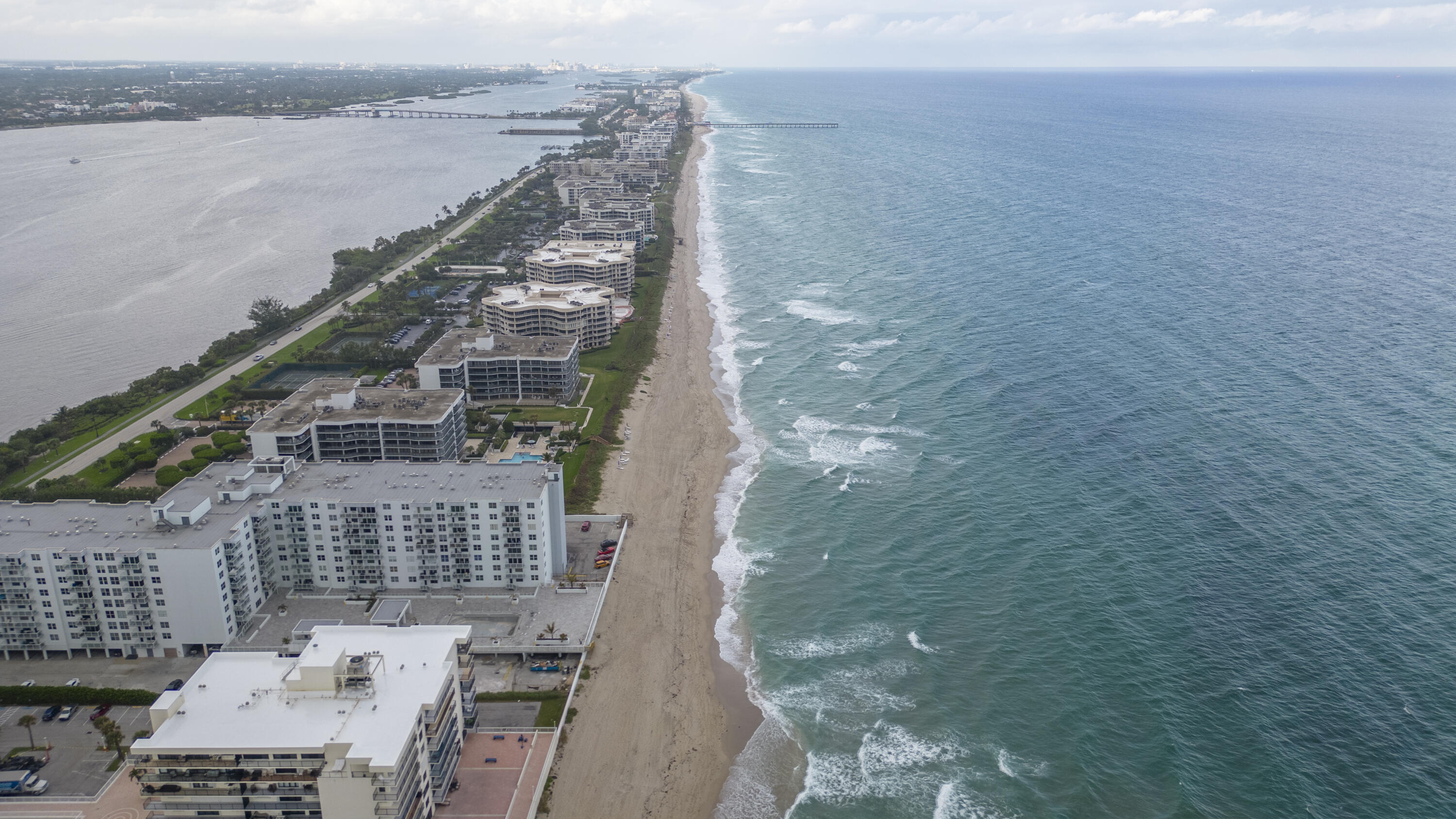 3440 S Ocean Boulevard 204s