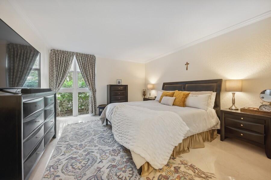 2200 S Ocean Boulevard 106