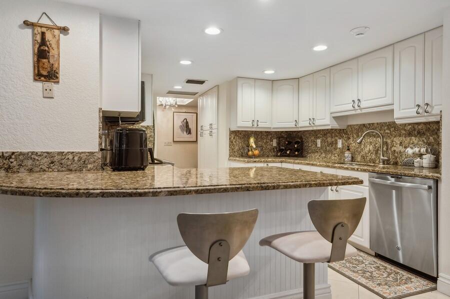 2200 S Ocean Boulevard 106