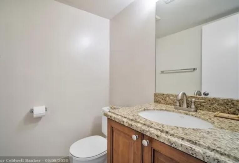 3576 N University Drive D-5