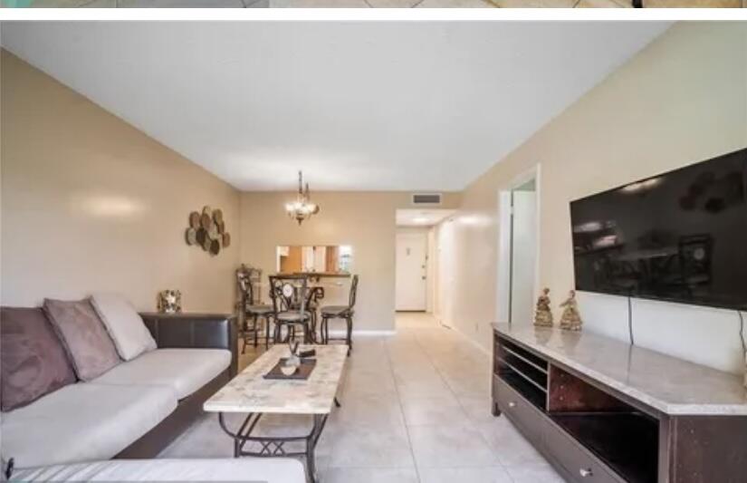 3576 N University Drive D-5