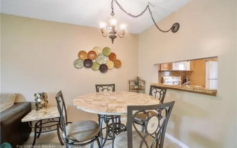 3576 N University Drive D-5