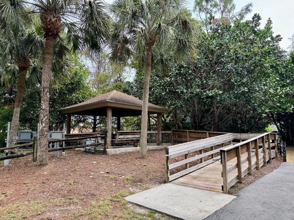 33 Deer Creek Road D106