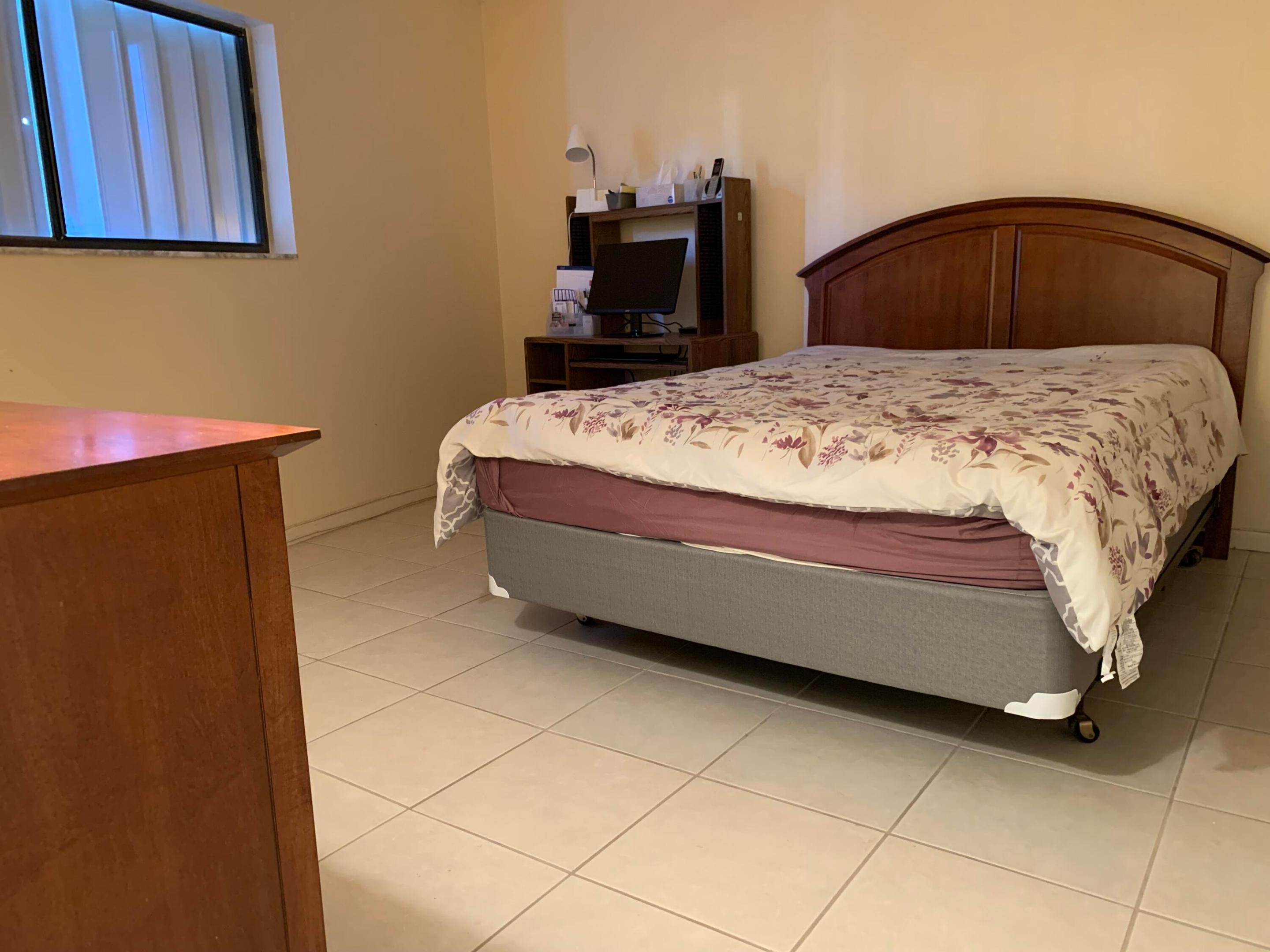 3605 S Ocean Boulevard 105