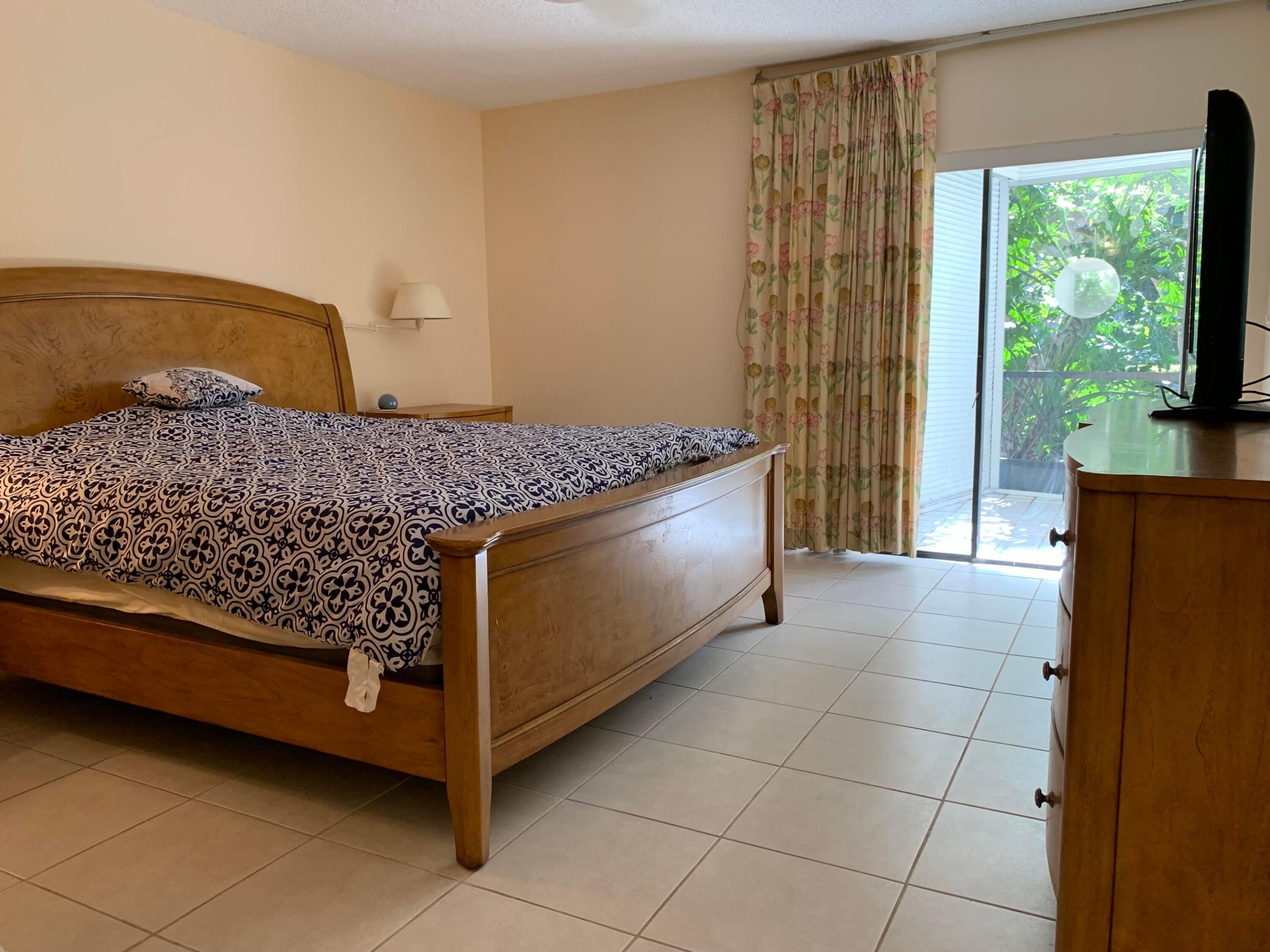 3605 S Ocean Boulevard 105