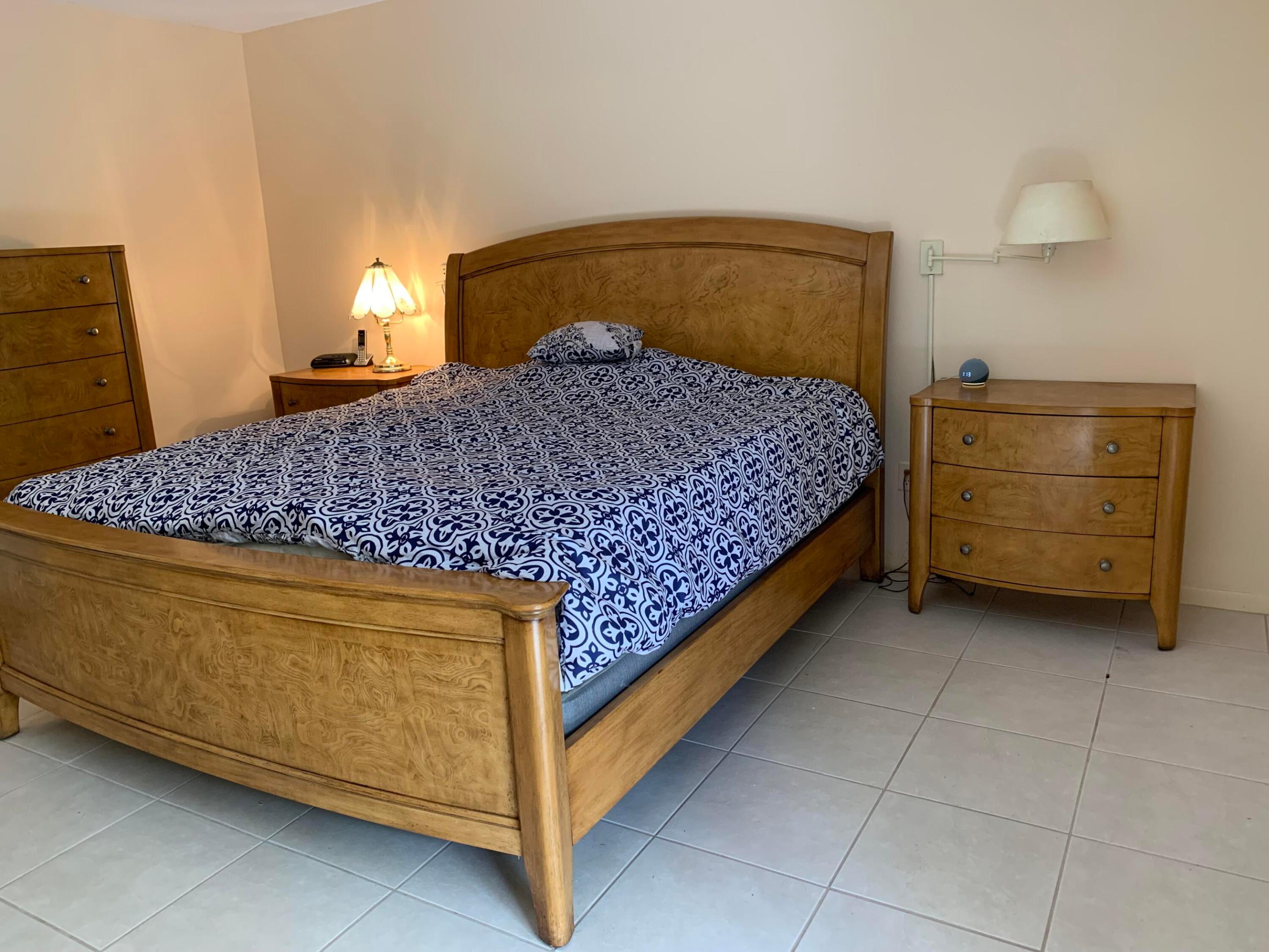 3605 S Ocean Boulevard 105