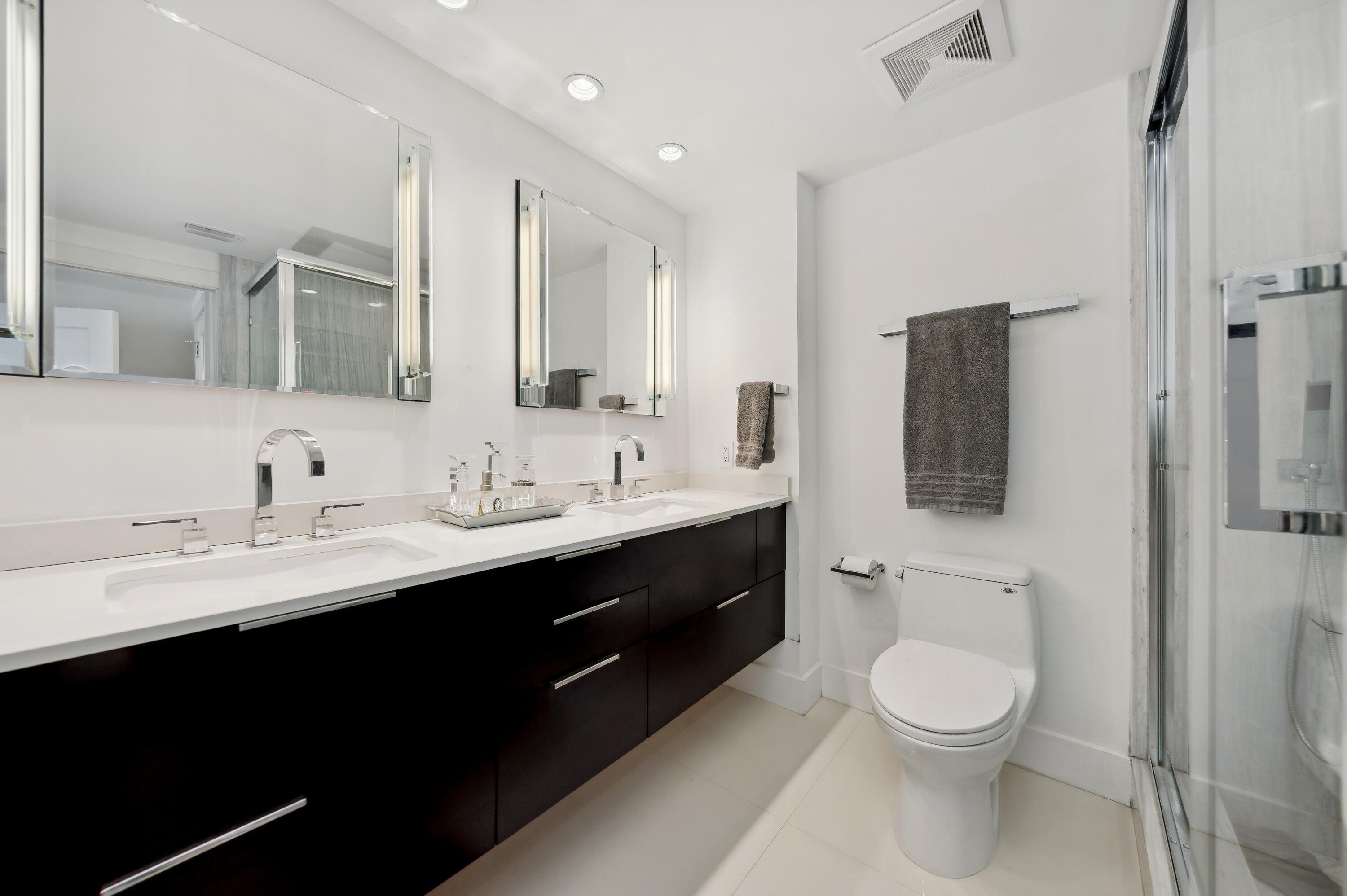 4300 N Ocean Boulevard 10m