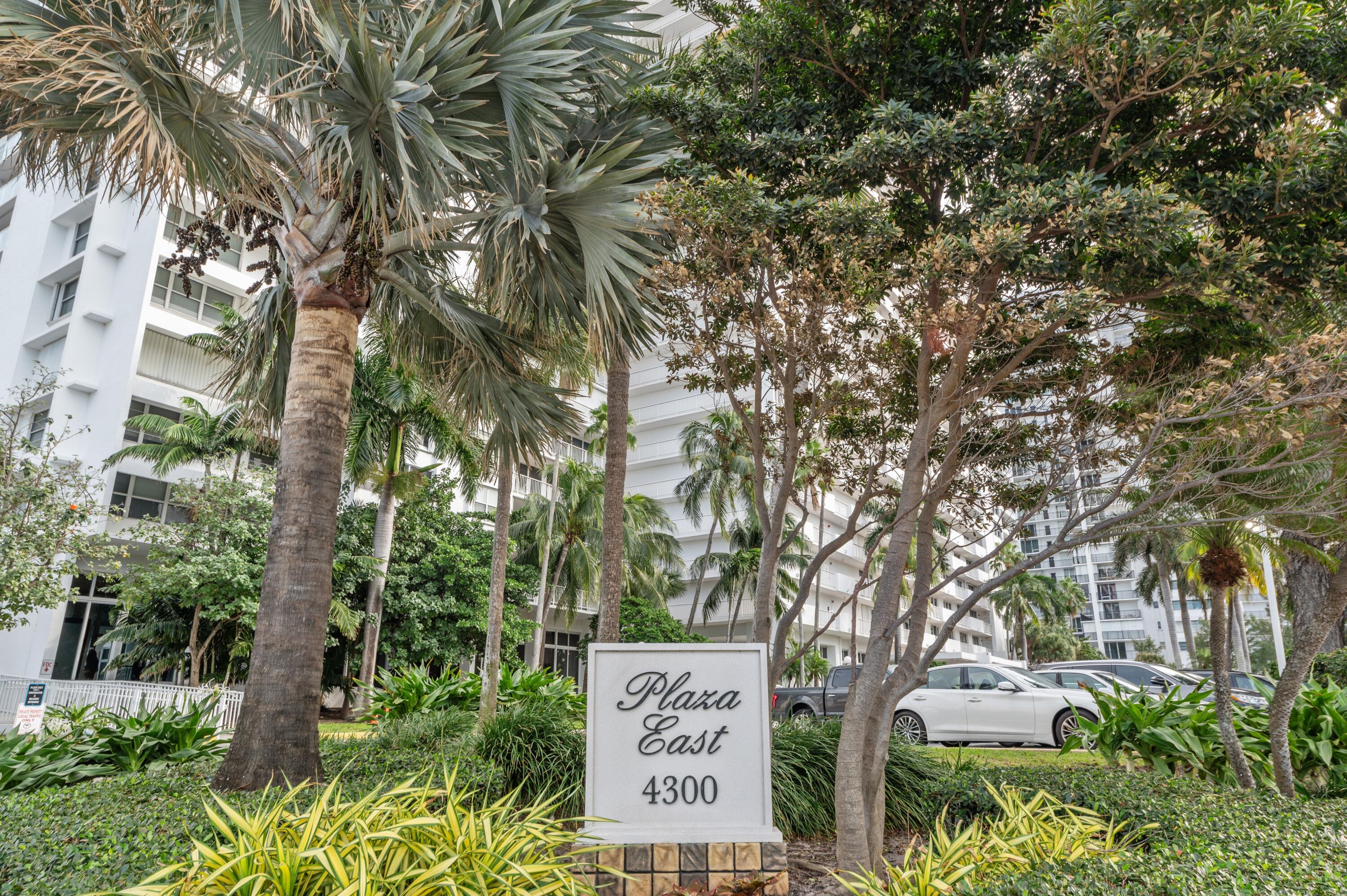 4300 N Ocean Boulevard 10m