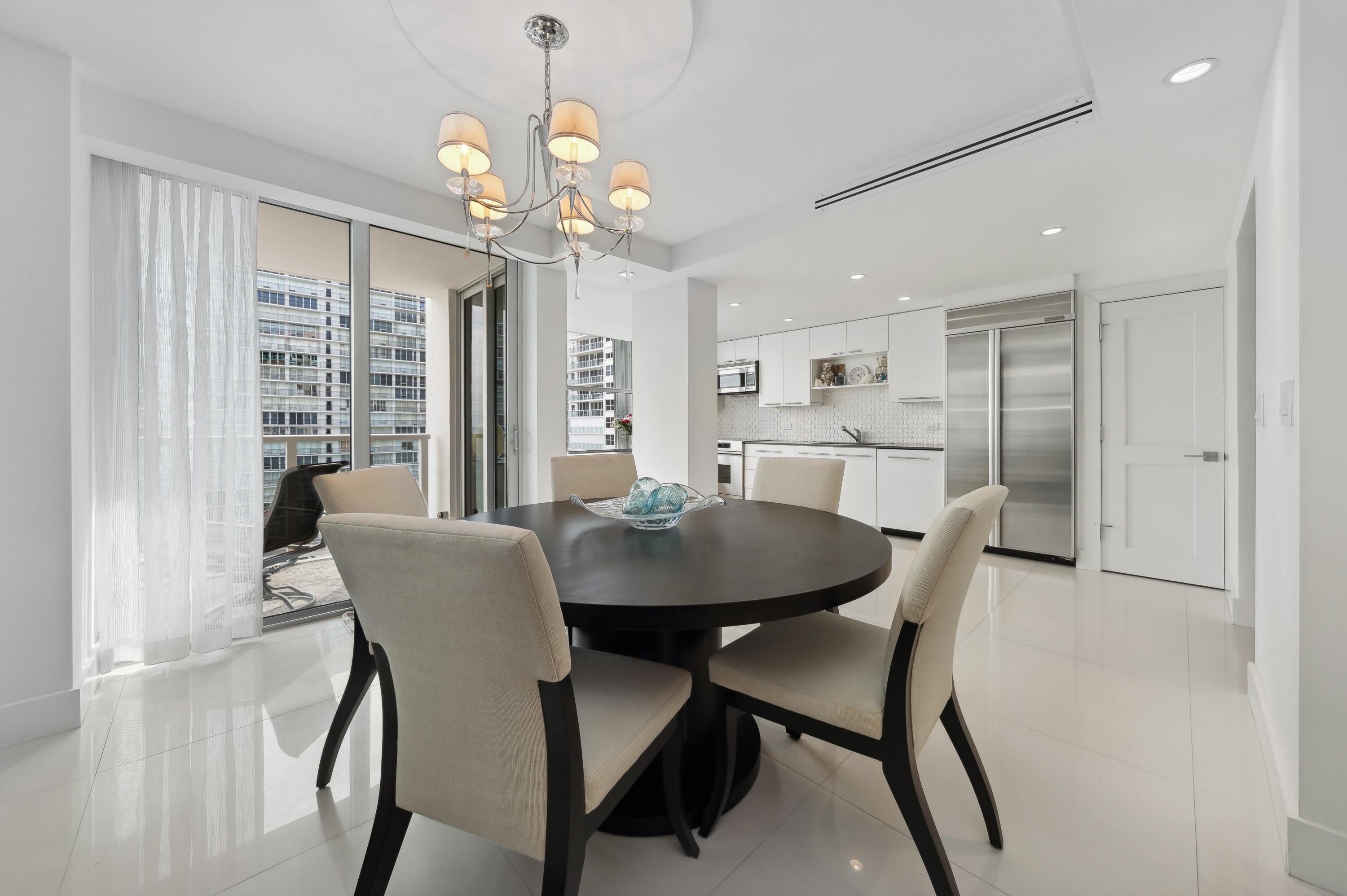 4300 N Ocean Boulevard 10m