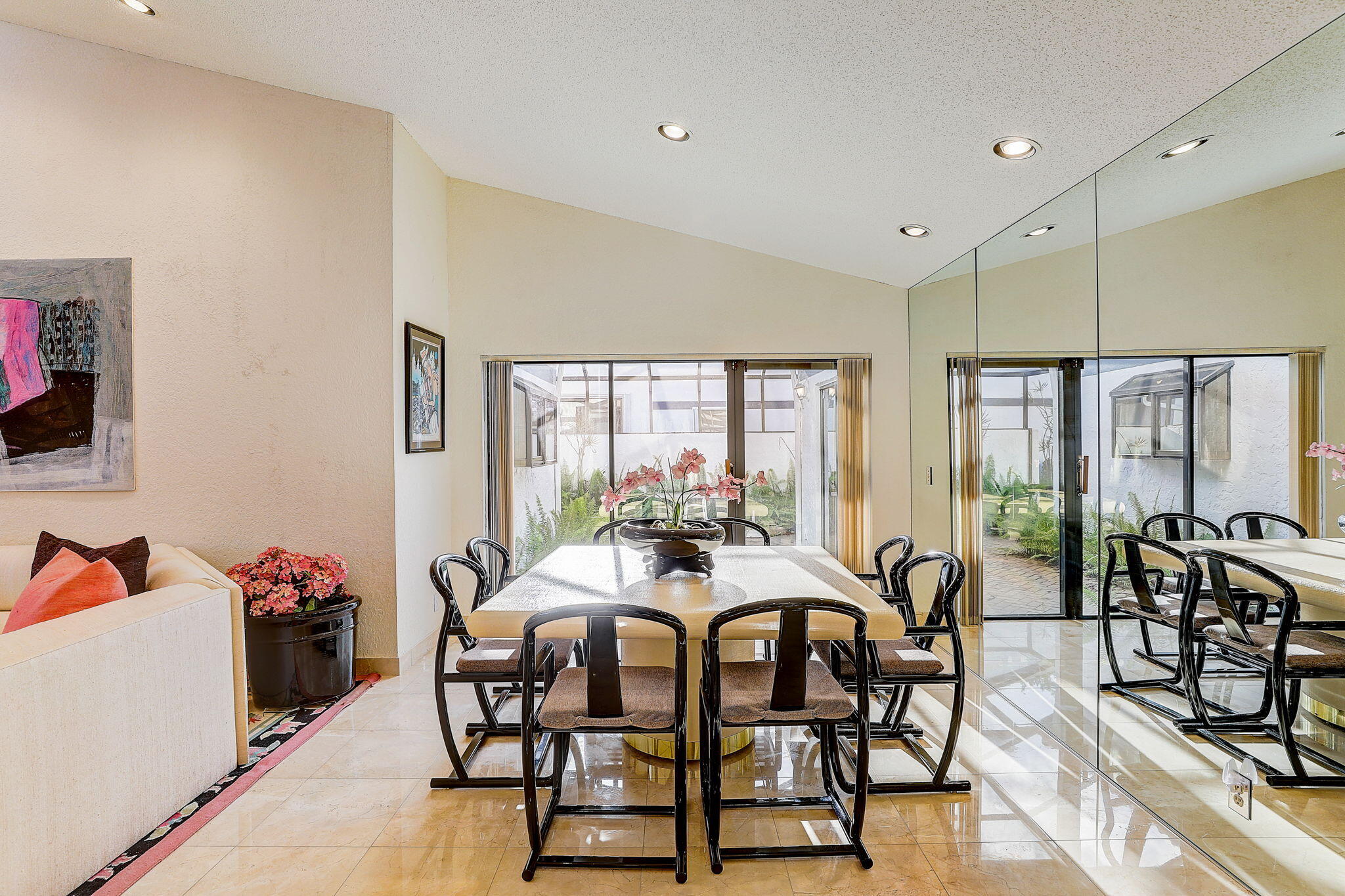 9 Villa Lane, Boynton Beach