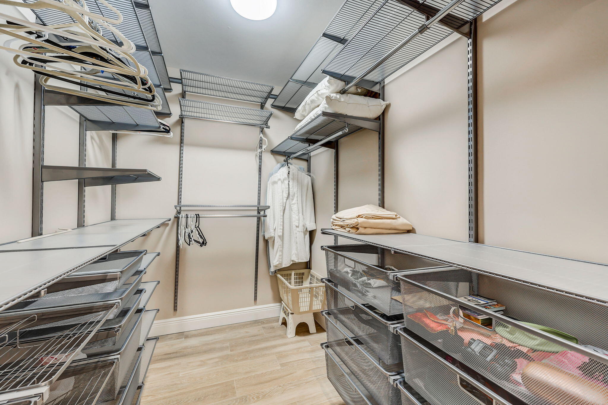 9 Villa Lane, Boynton Beach