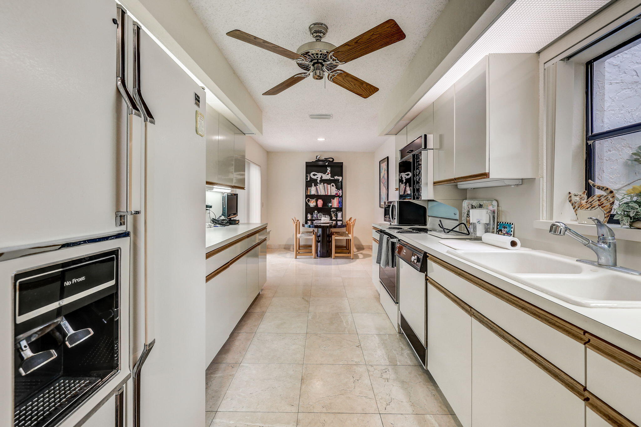 9 Villa Lane, Boynton Beach