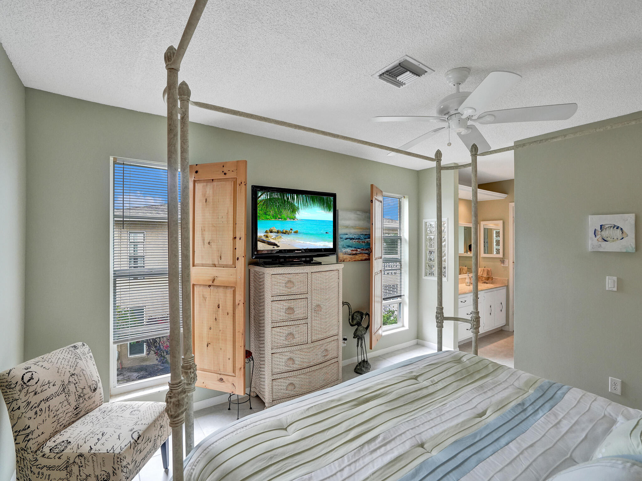 1120 Mahogany Way 204