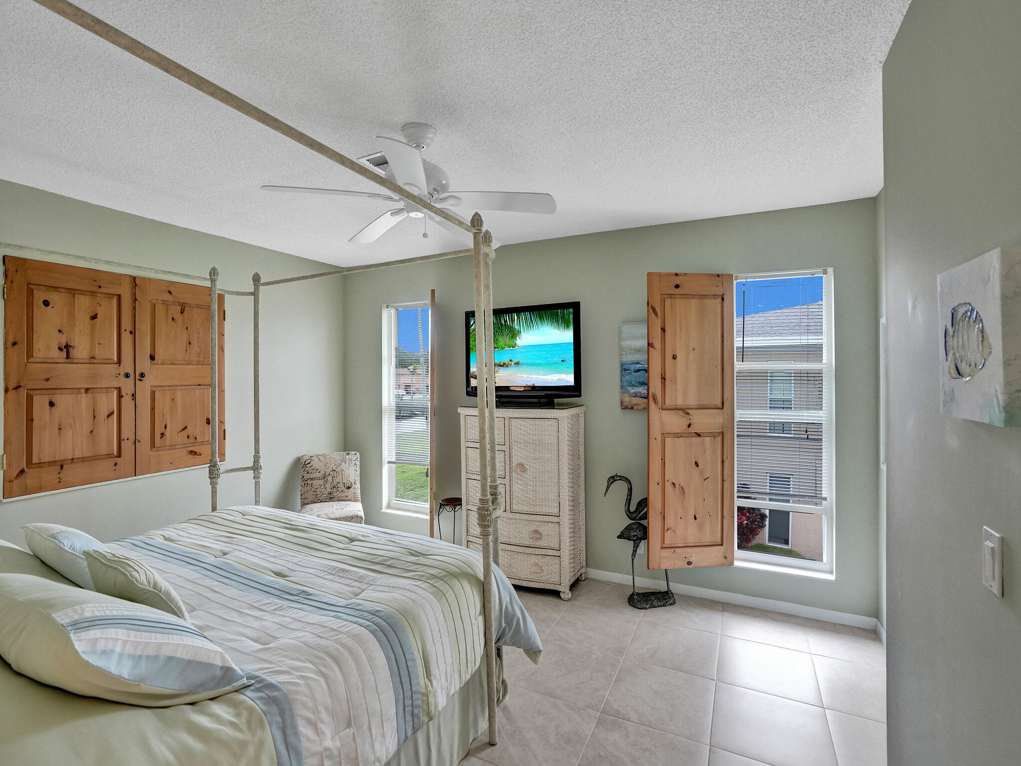 1120 Mahogany Way 204