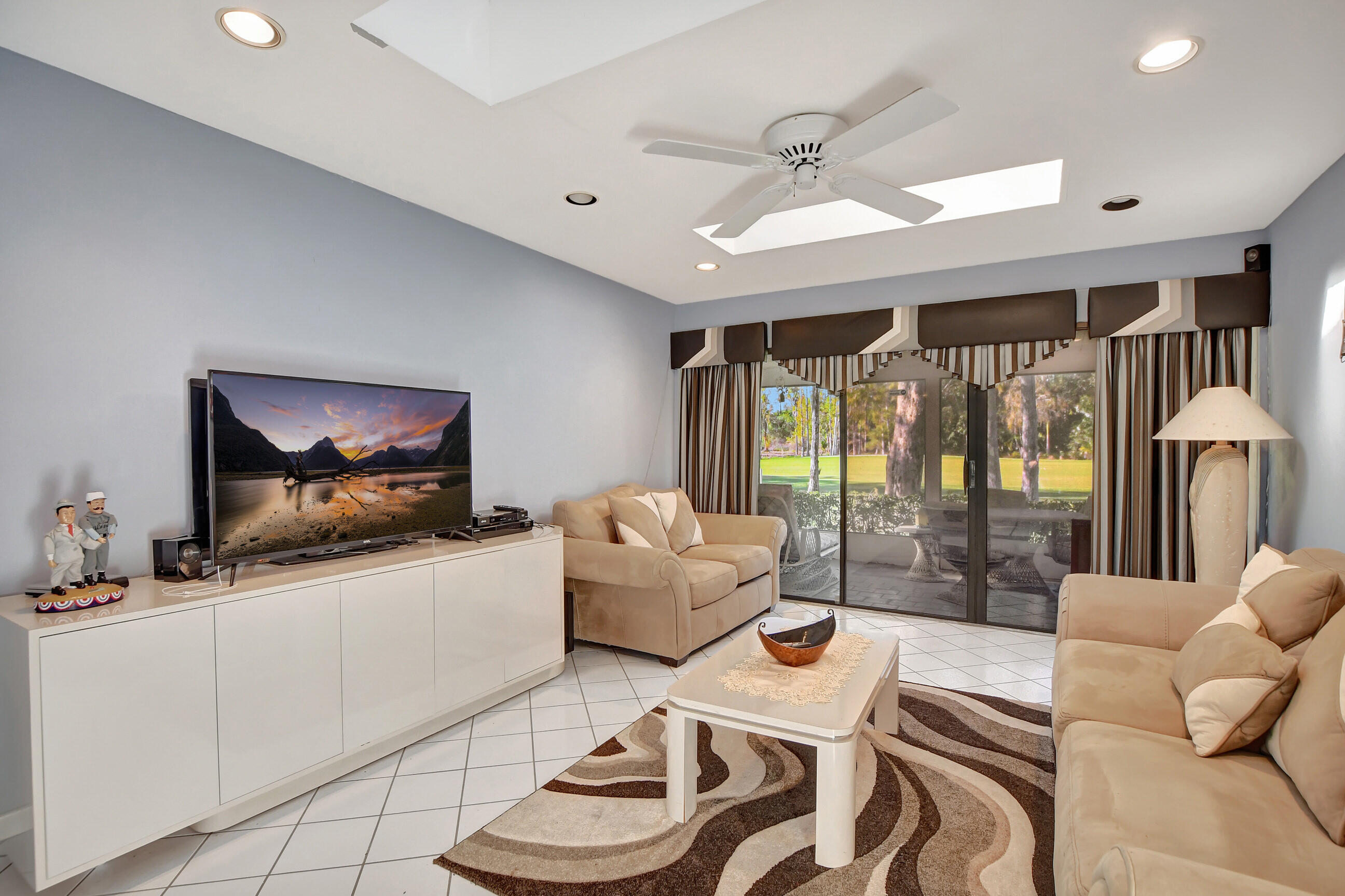 9223 Pecky Cypress Lane 10a