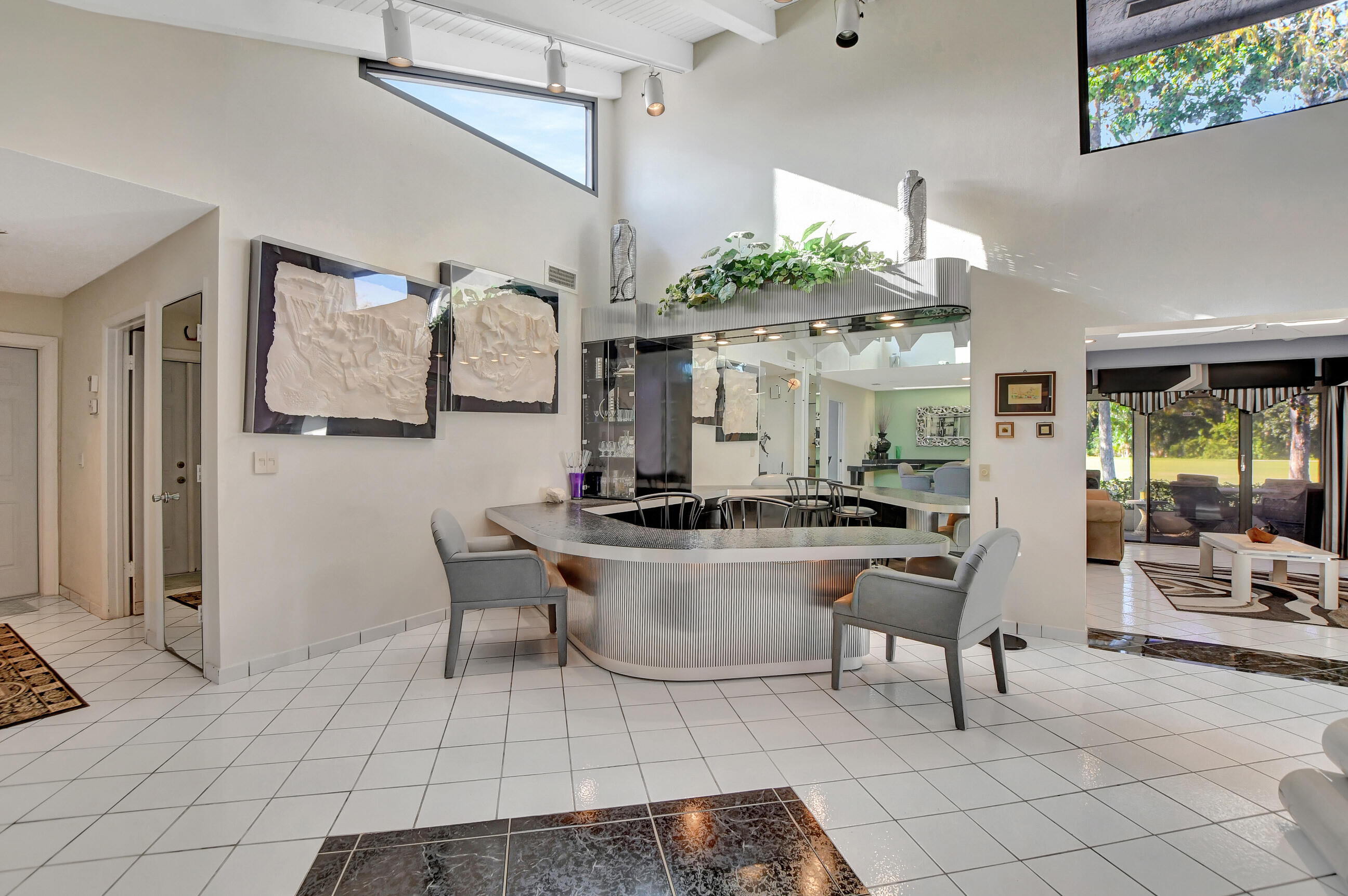 9223 Pecky Cypress Lane 10a