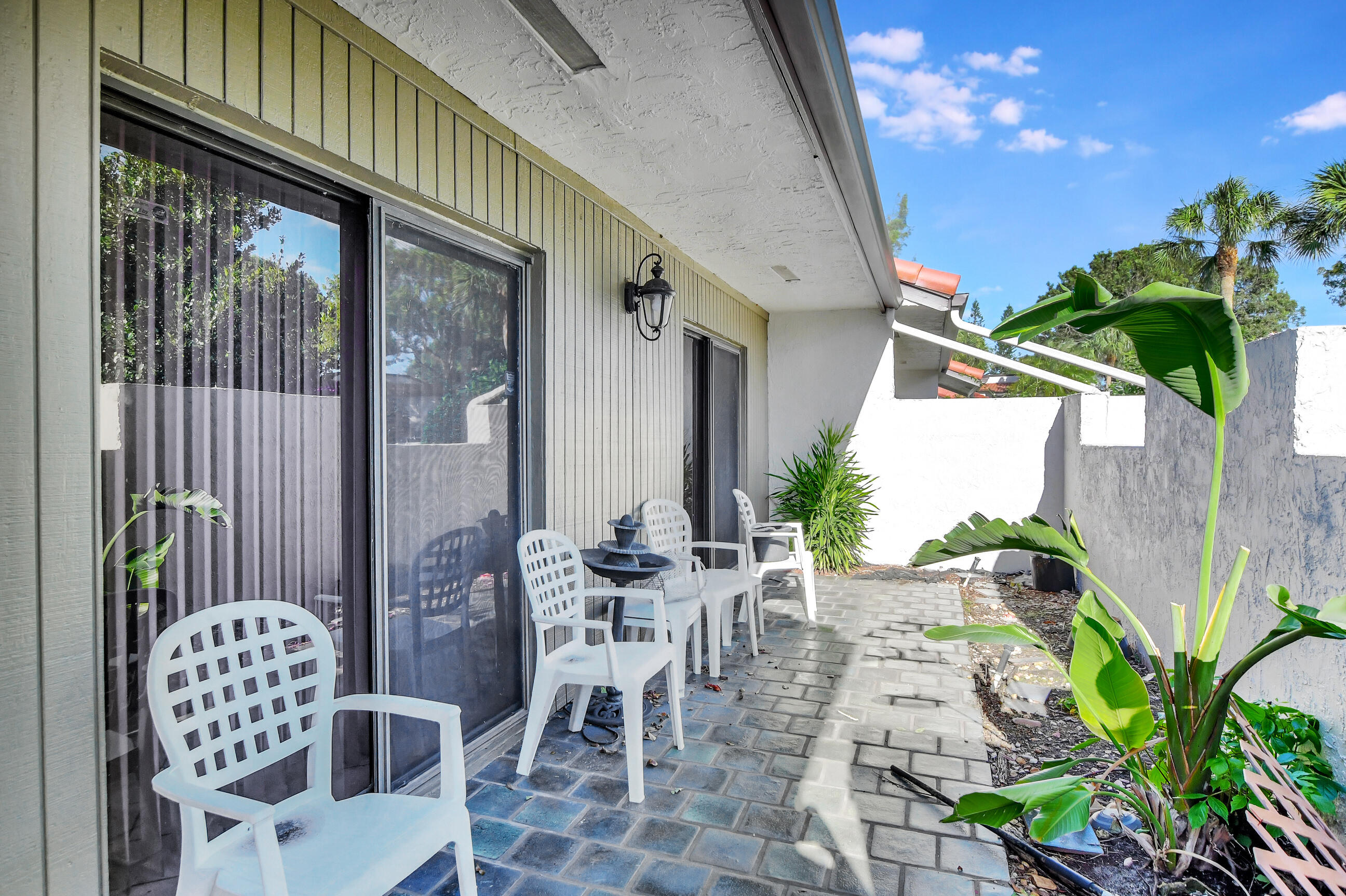 9223 Pecky Cypress Lane 10a