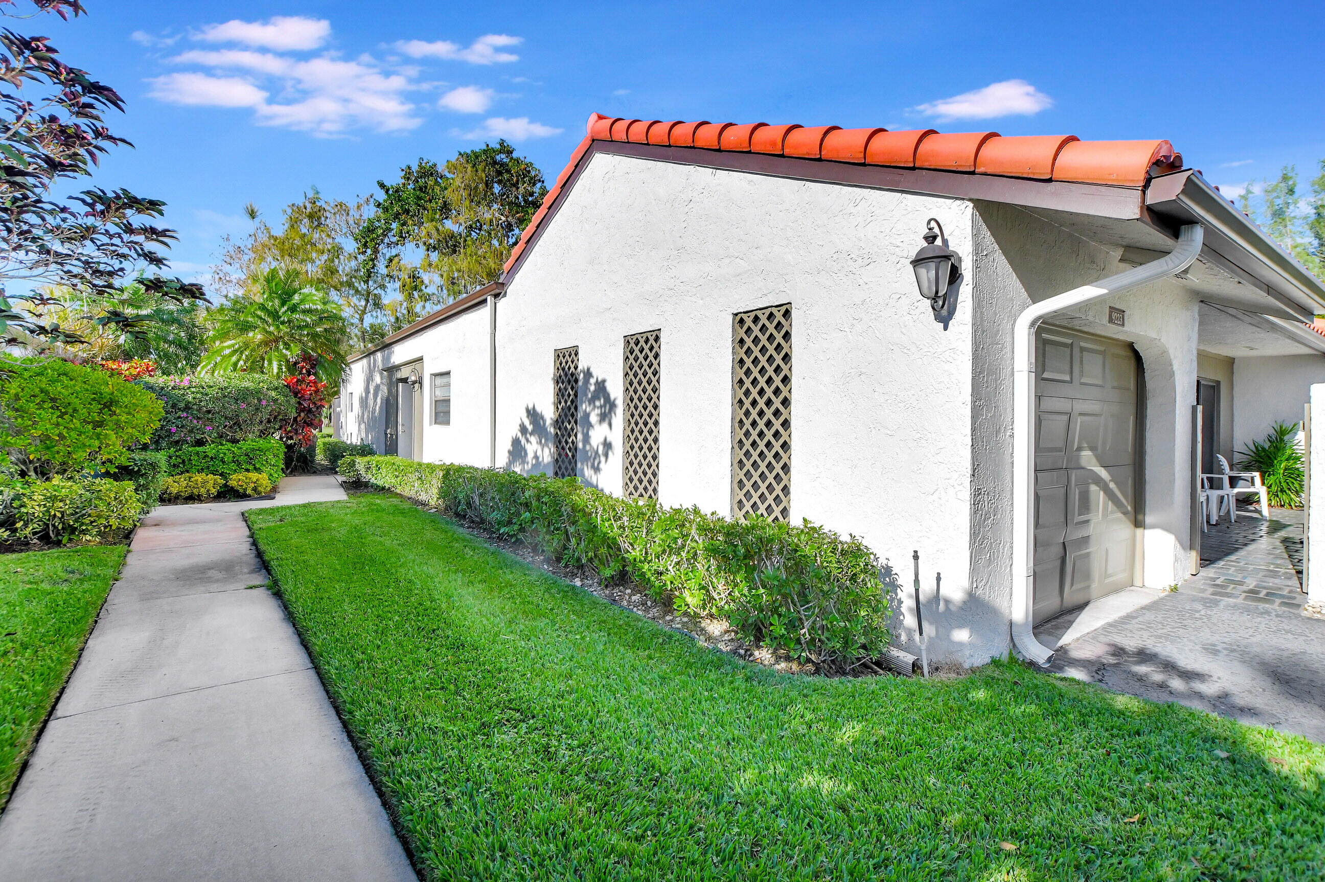 9223 Pecky Cypress Lane 10a