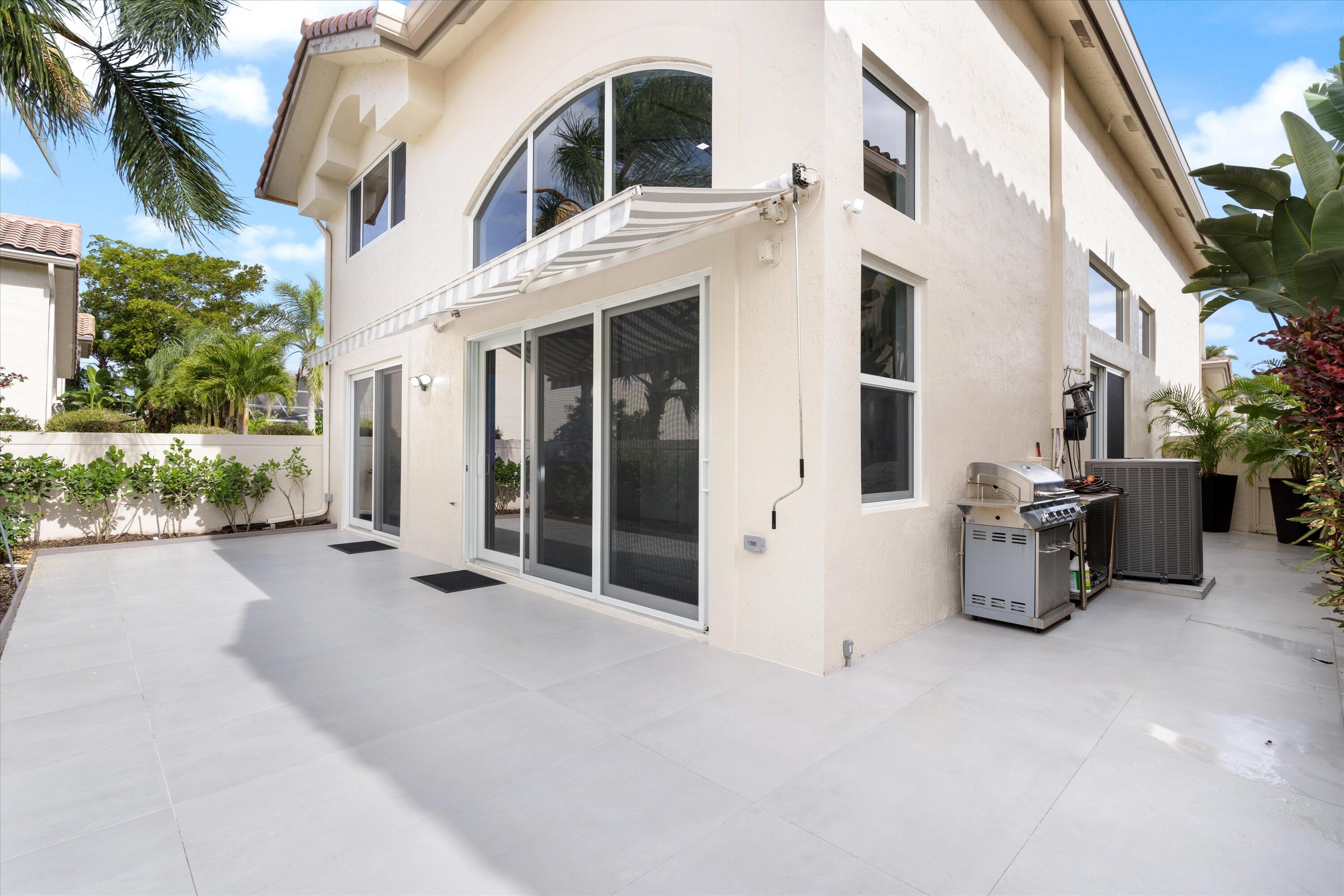 5187 NW 25th Way