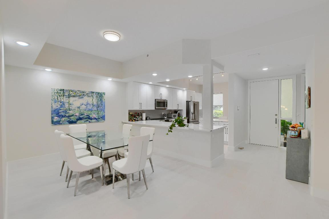 2461 NW 59th Street 701