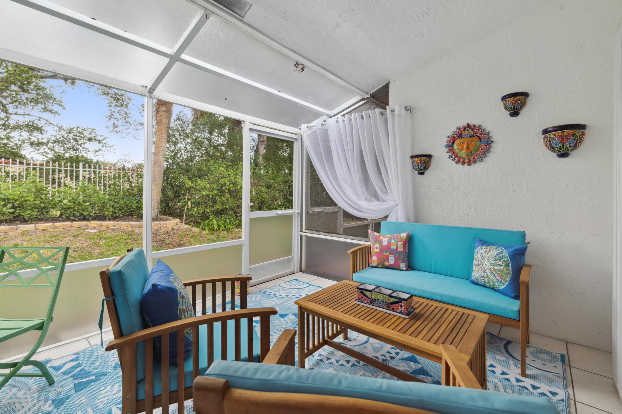 6137 Petunia Road