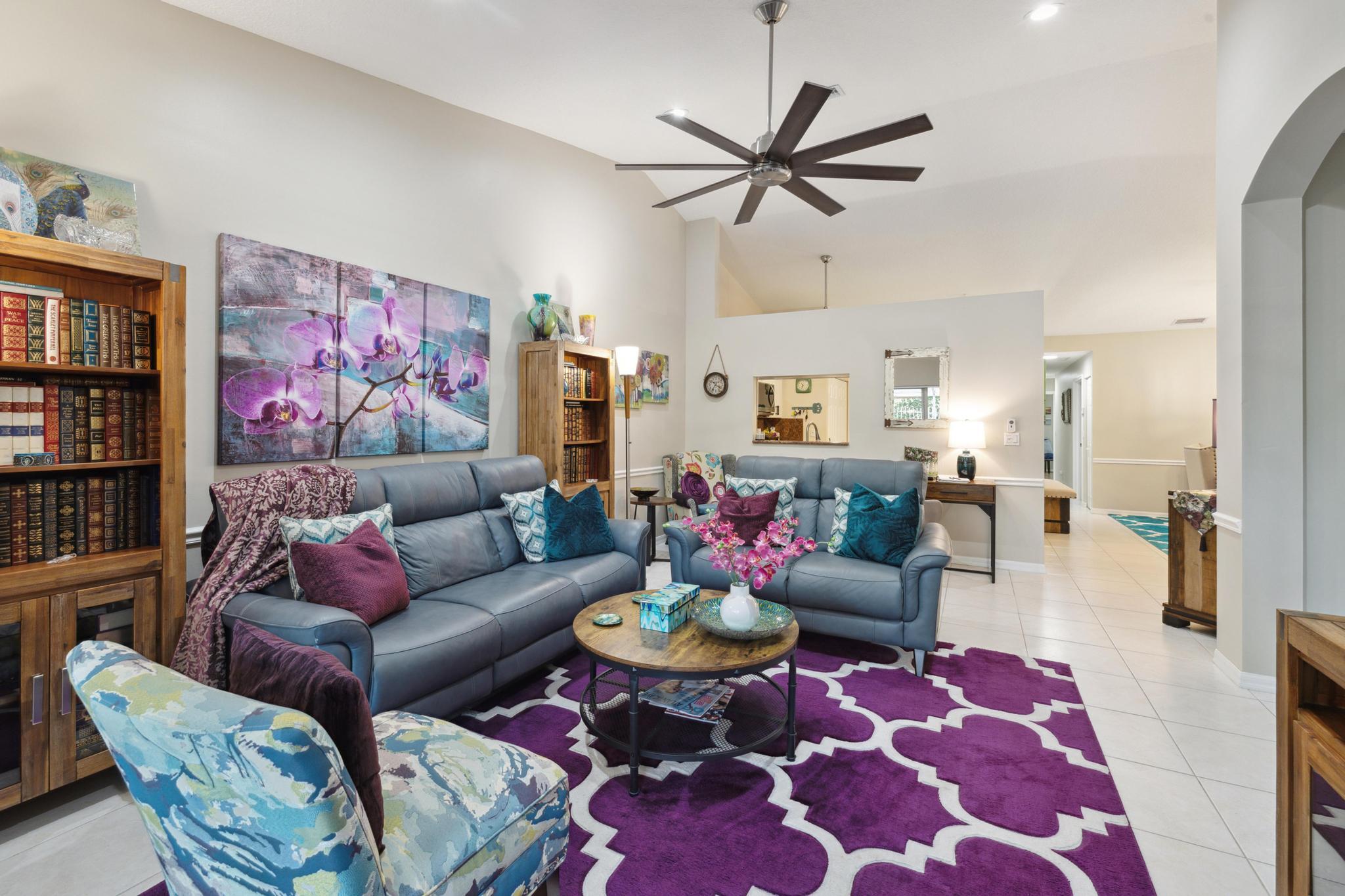 6137 Petunia Road