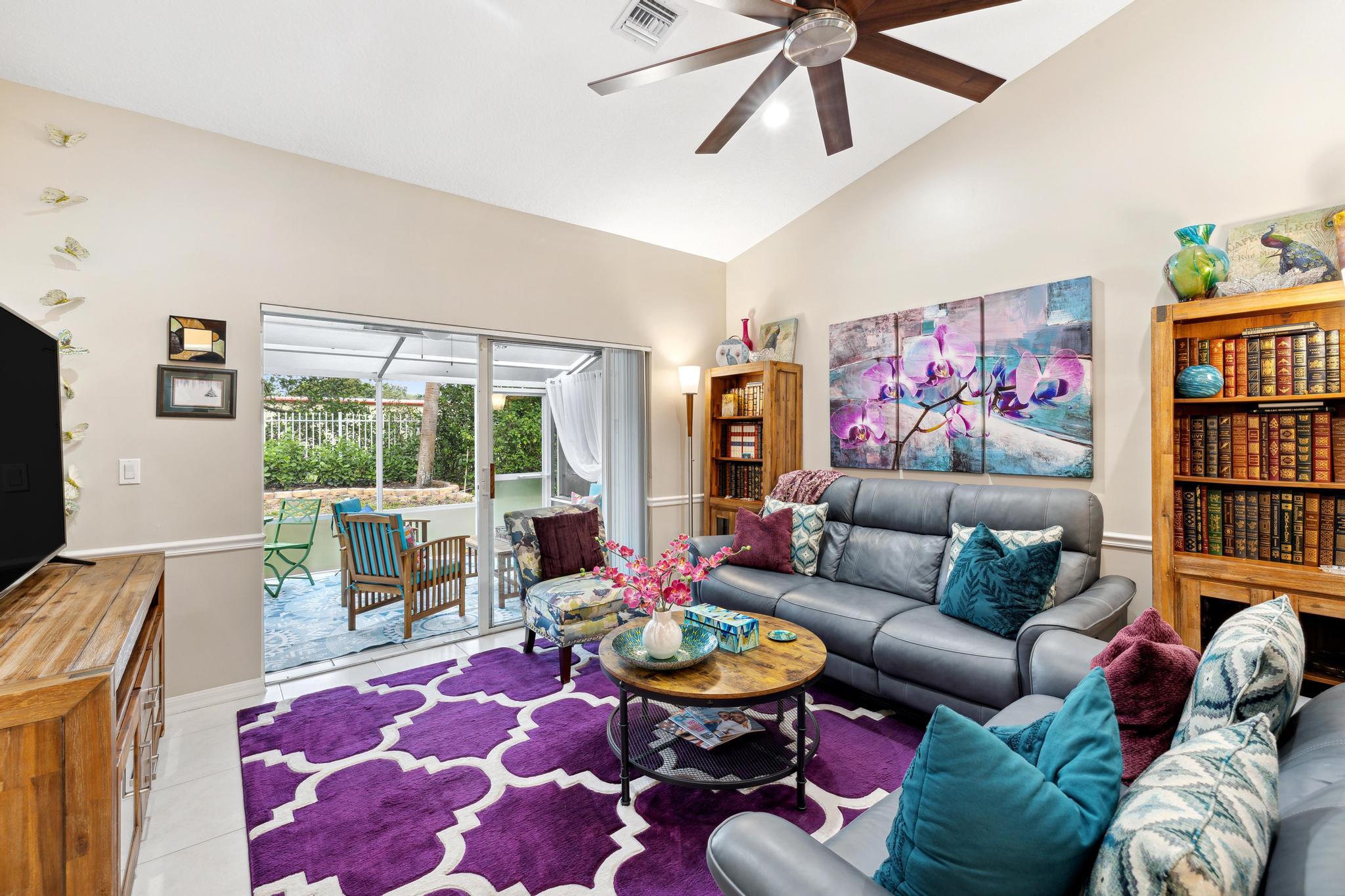 6137 Petunia Road