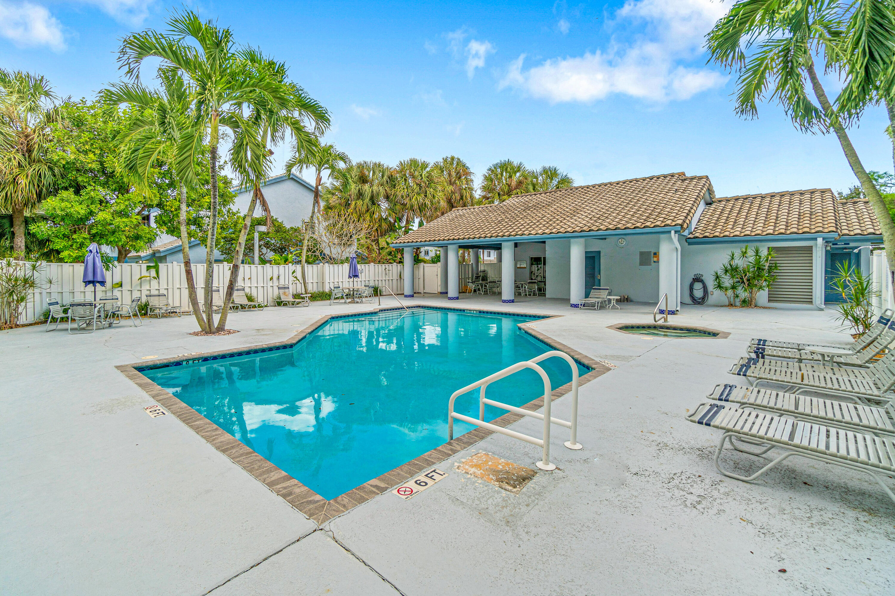 9777 Nickels Boulevard 707