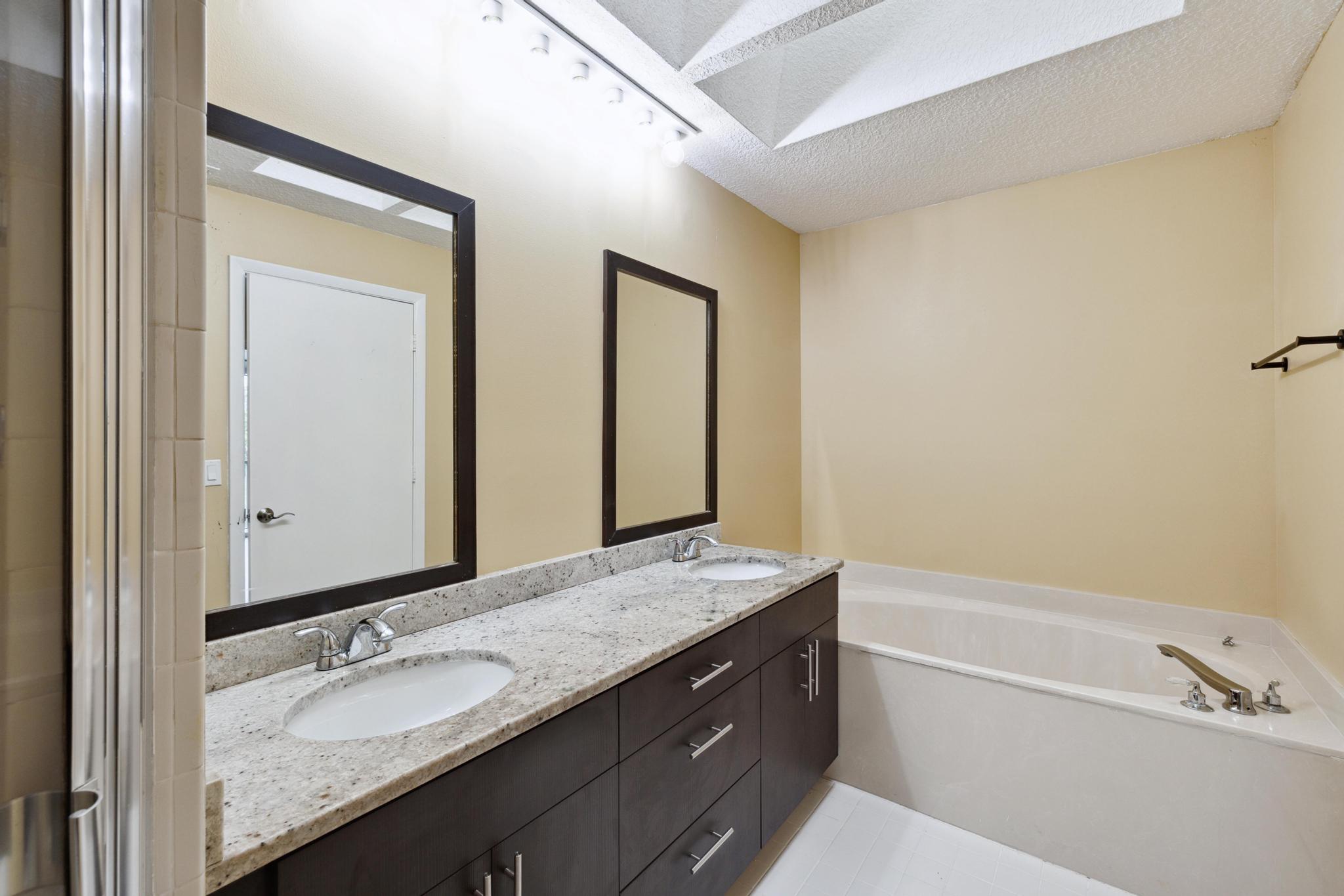 9777 Nickels Boulevard 707