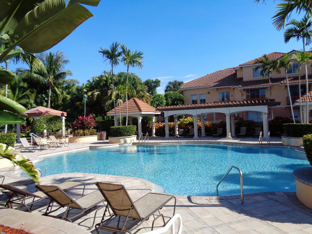 2058 Alta Meadows Lane 2510