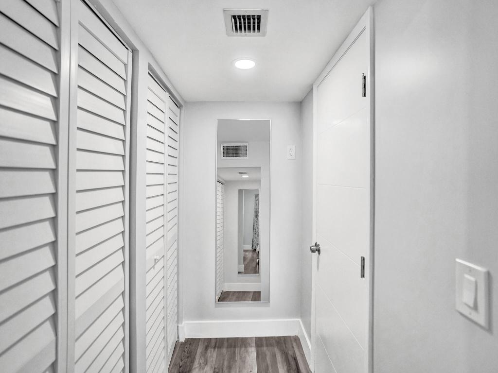 775 Jeffery Street 5-204