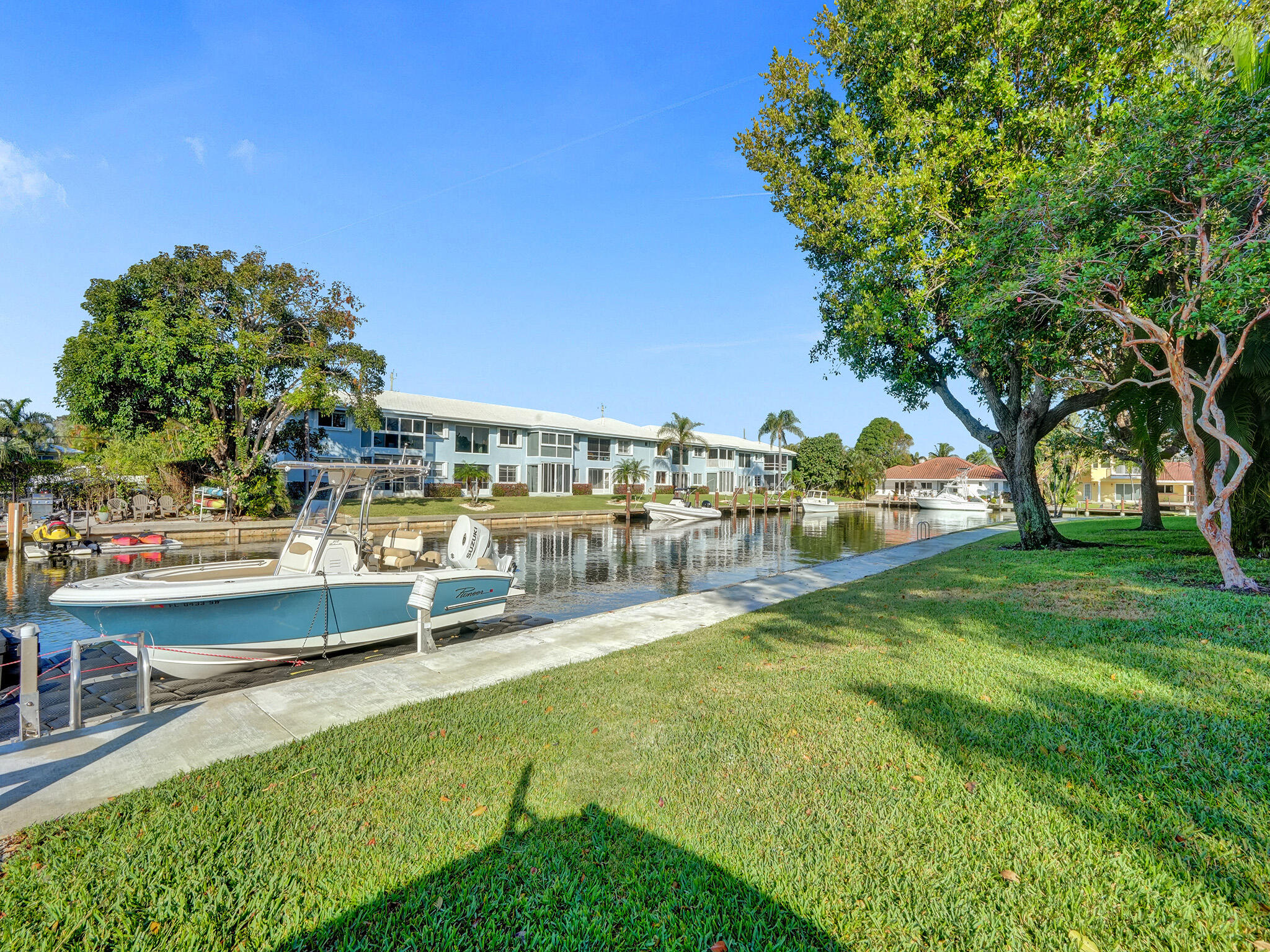 775 Jeffery Street 5-204