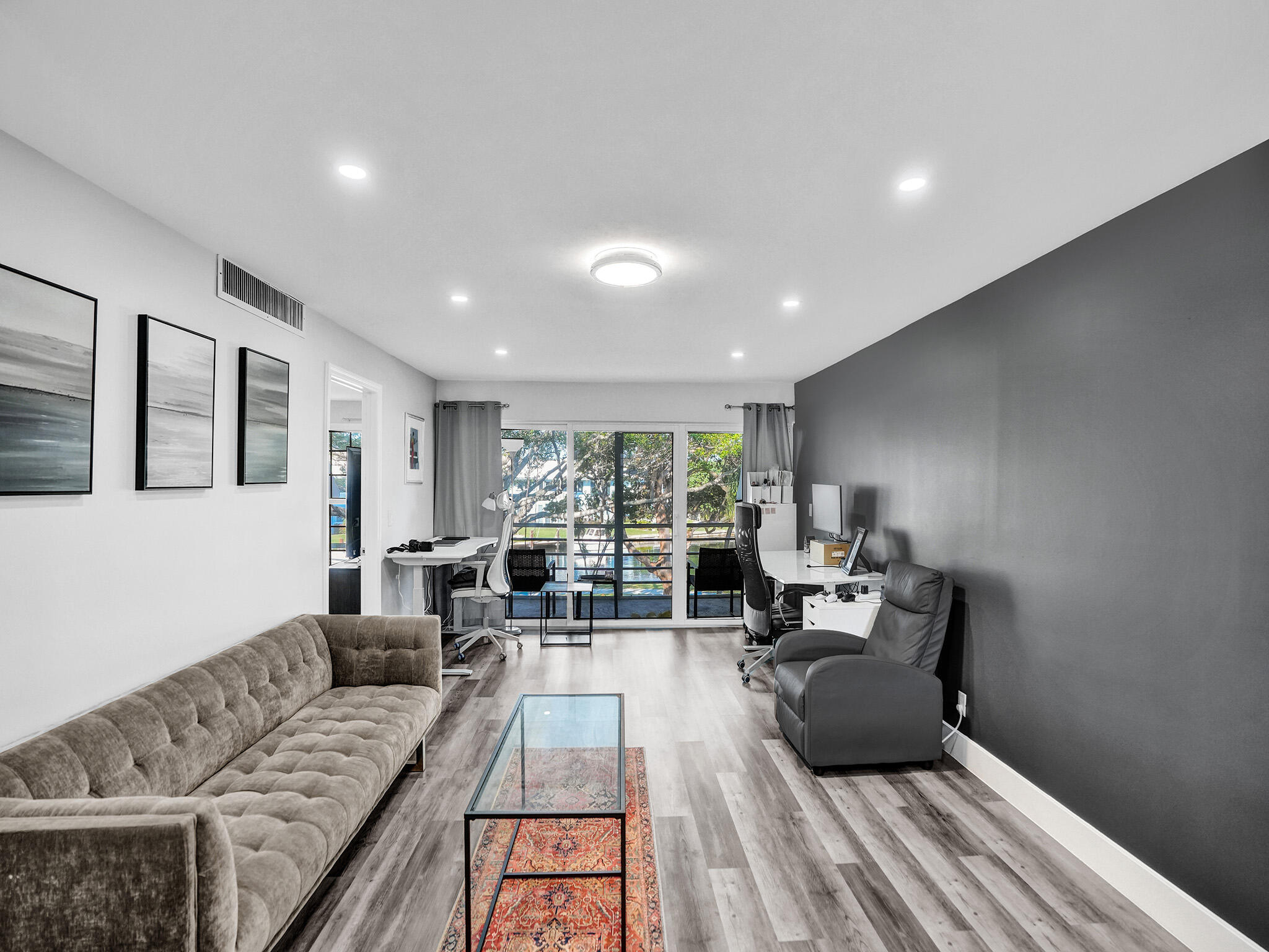 775 Jeffery Street 5-204