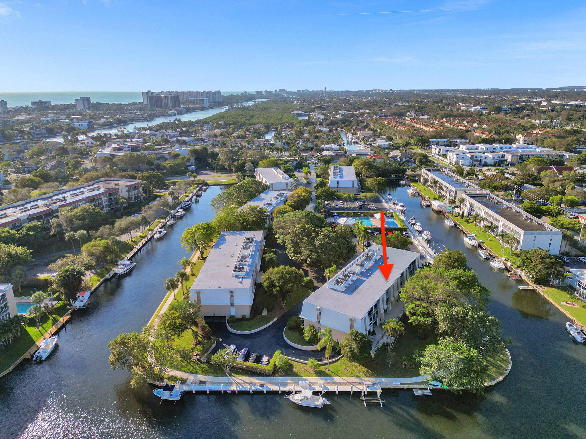 775 Jeffery Street 5-204