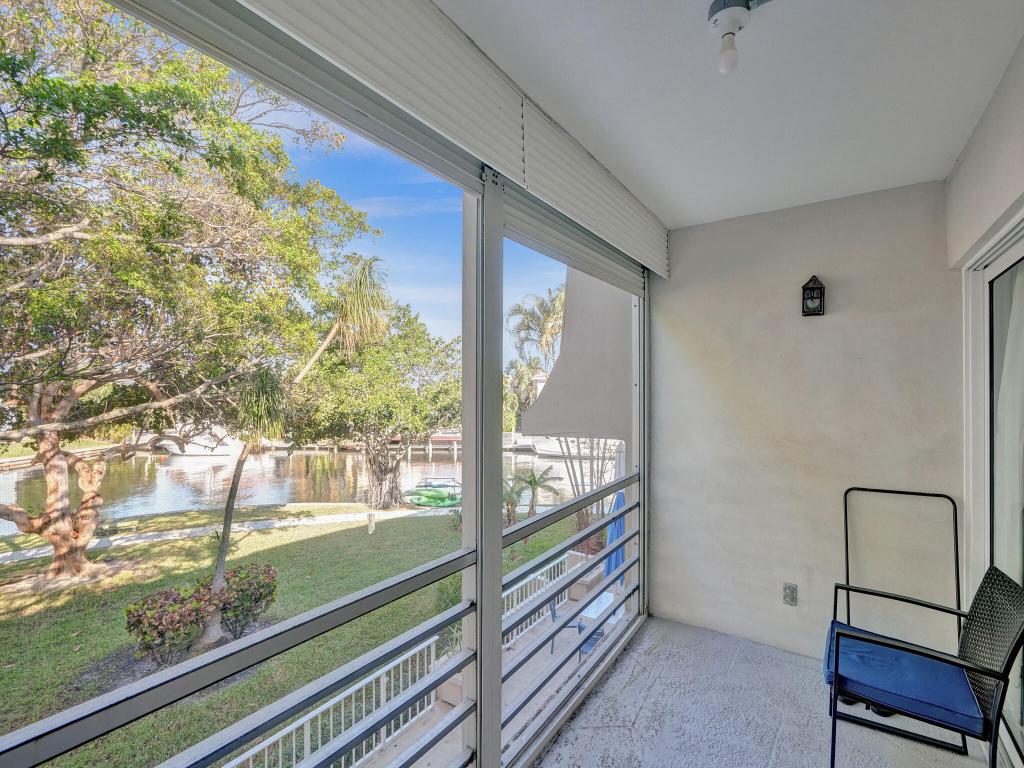 775 Jeffery Street 5-204