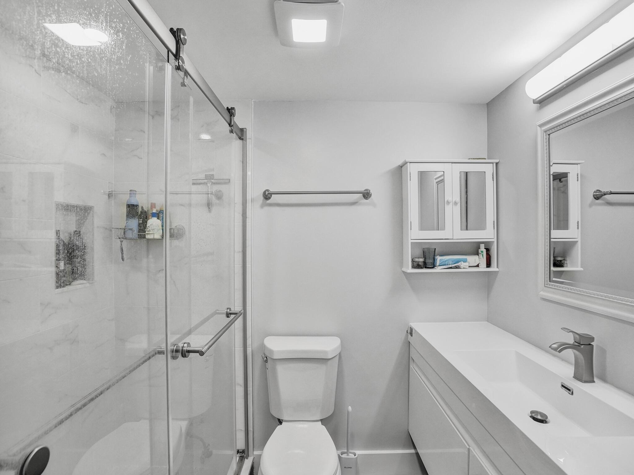 775 Jeffery Street 5-204