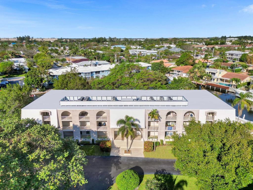 775 Jeffery Street 5-204