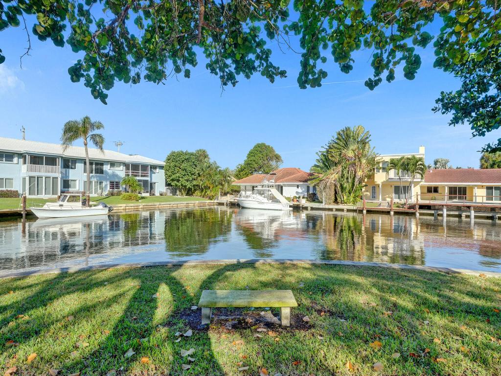 775 Jeffery Street 5-204