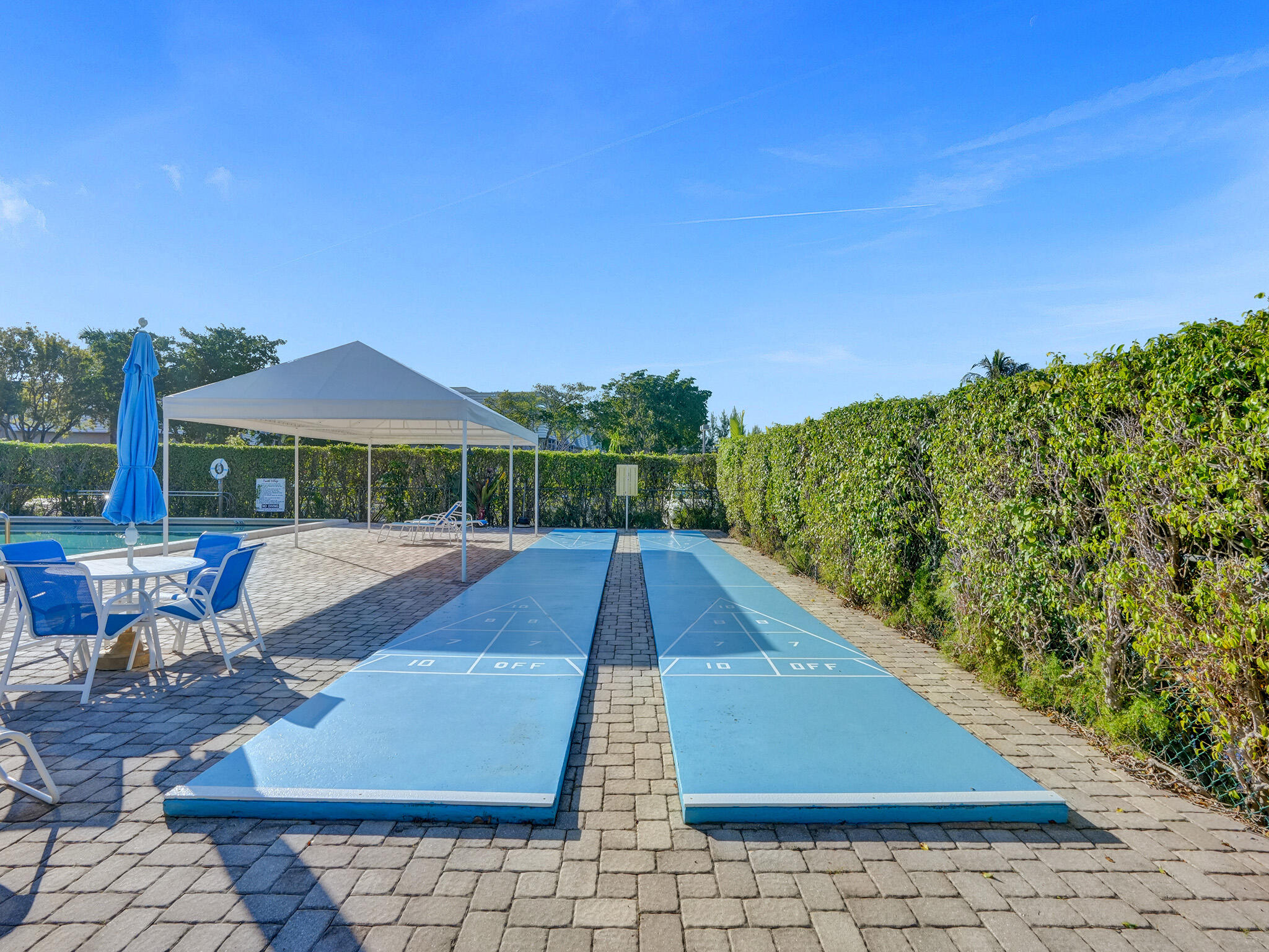 775 Jeffery Street 5-204