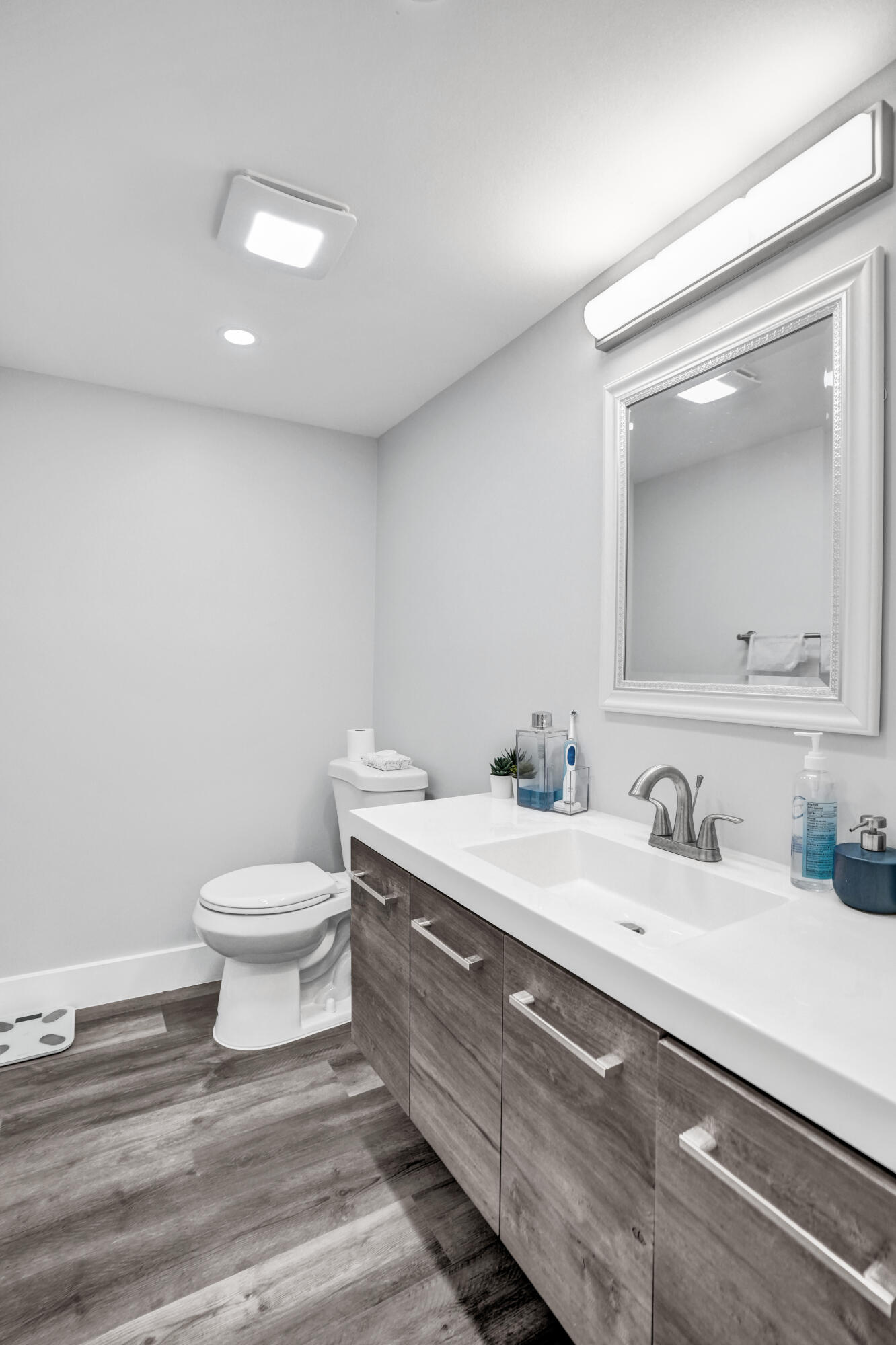 775 Jeffery Street 5-204