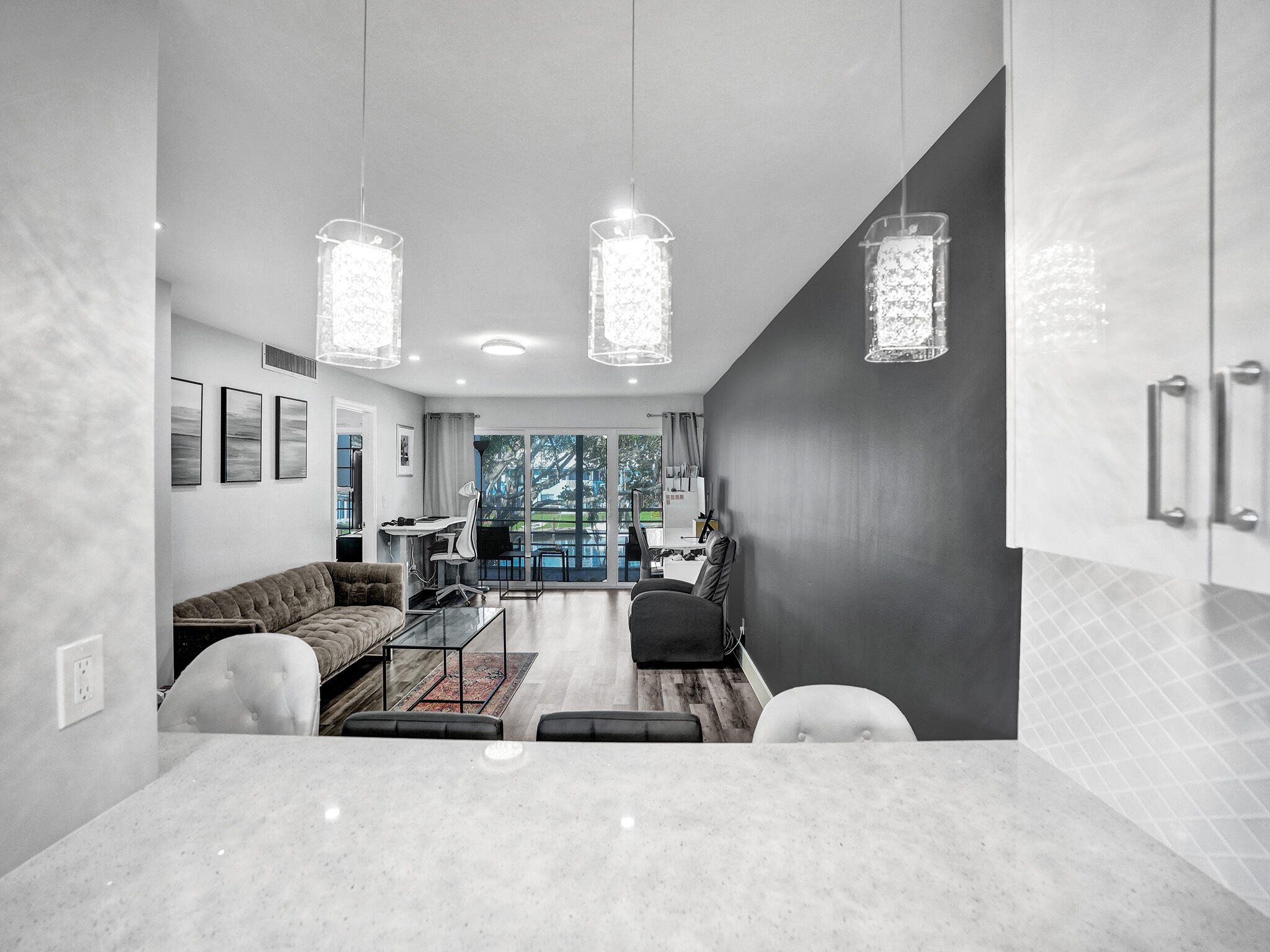 775 Jeffery Street 5-204