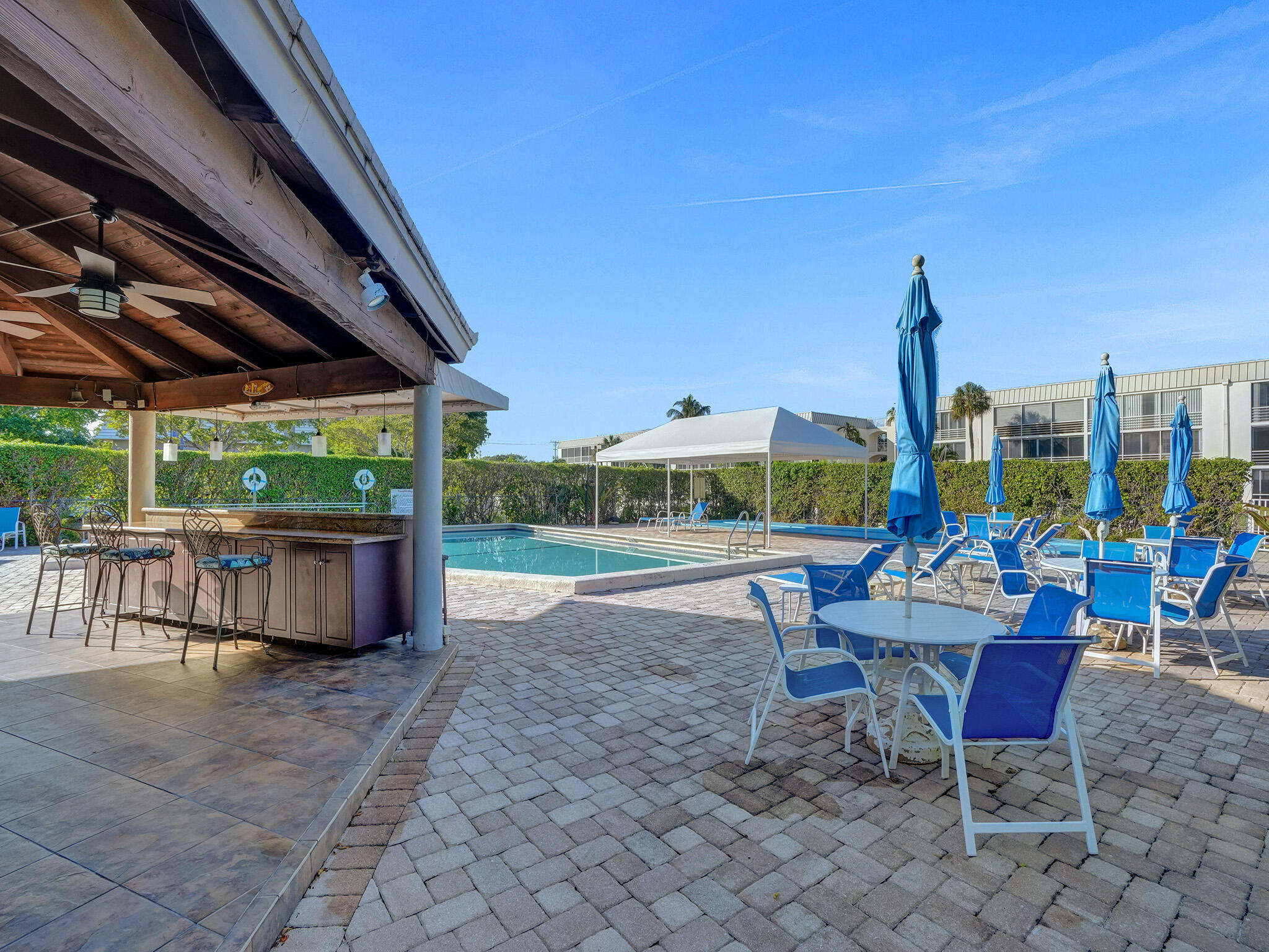 775 Jeffery Street 5-204