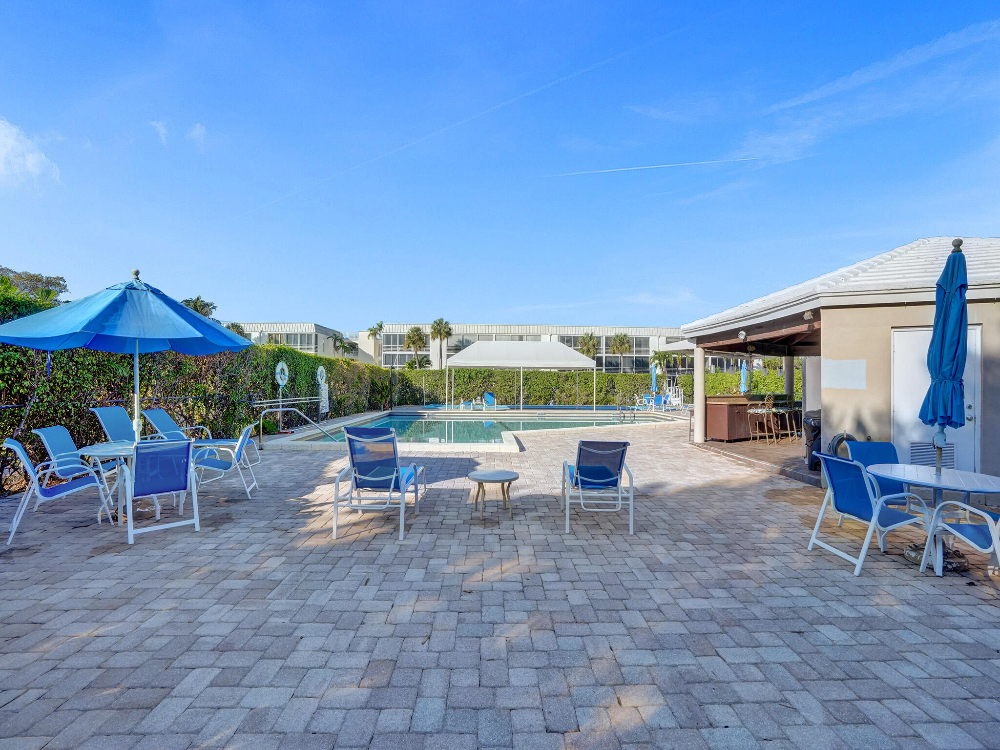 775 Jeffery Street 5-204