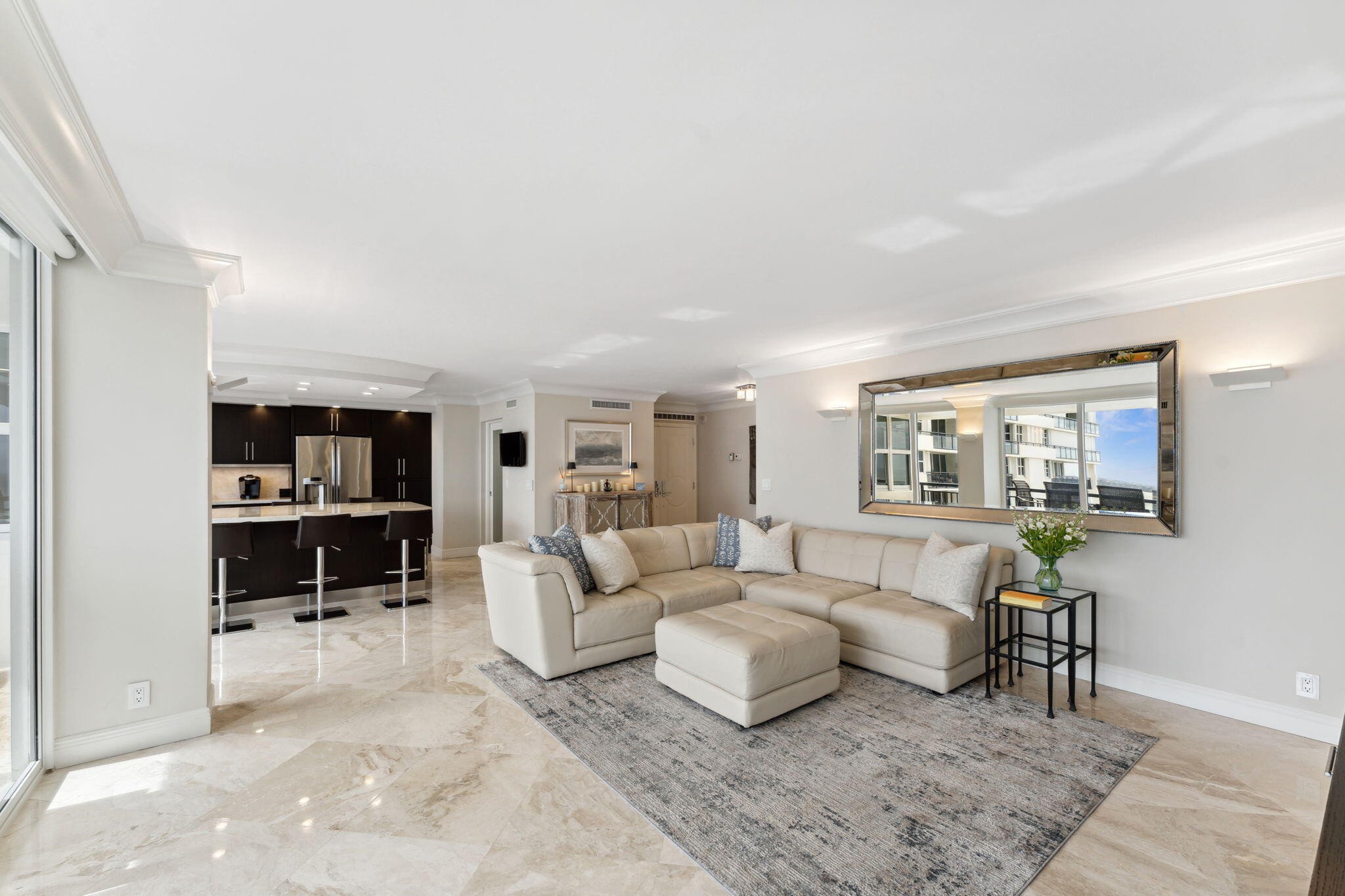 2000 S Ocean Boulevard 16-H