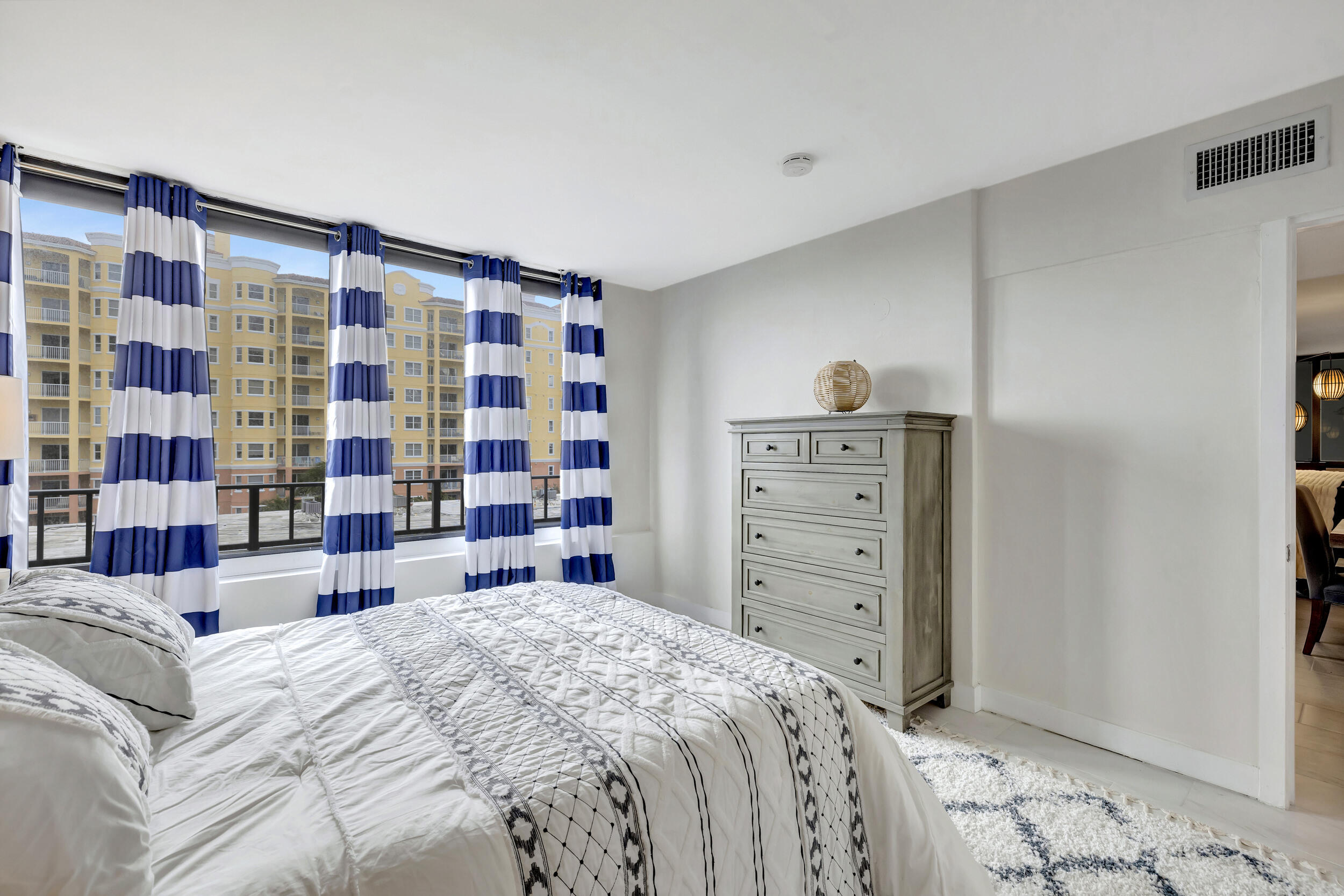 1401 S Ocean Boulevard 507