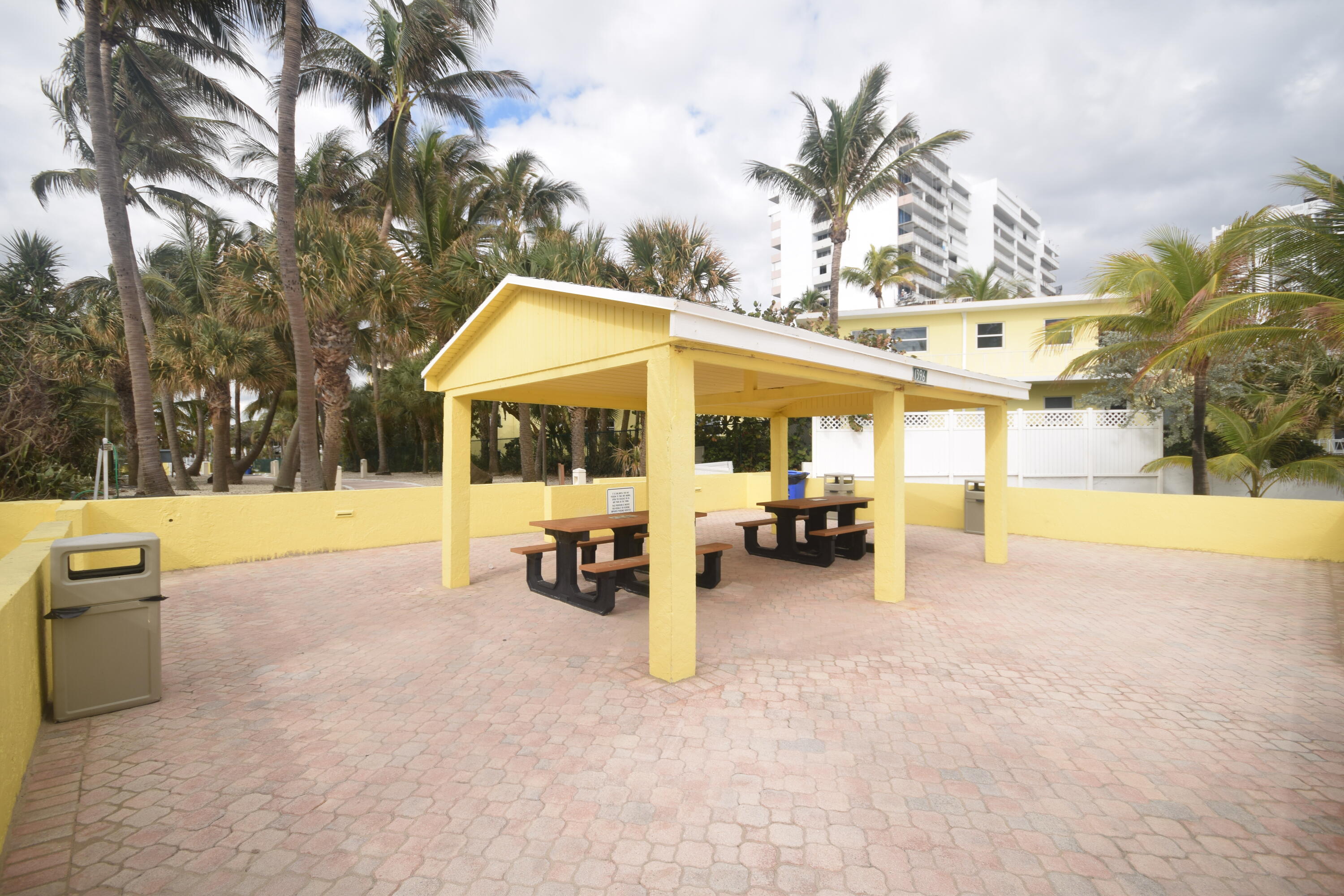 1401 S Ocean Boulevard 507